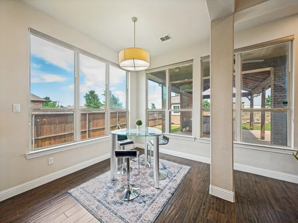 Single Family Residence For Sale in Collin County , 12643 Burnt Prairie Lane, Frisco, Texas 75035, 4 Bedroom, 4 Bathroom, 2 Garage spaces, 3,356 Sqft, built in 2017, mls#21262699, Real Estate Agent in Frisco, Homes For Sale in Collin county, Homes For Sale in Frisco, Realtor in Frisco Texas, Real Estate Brokerage Independent Realty Texas, Luminita Cordes Realtor