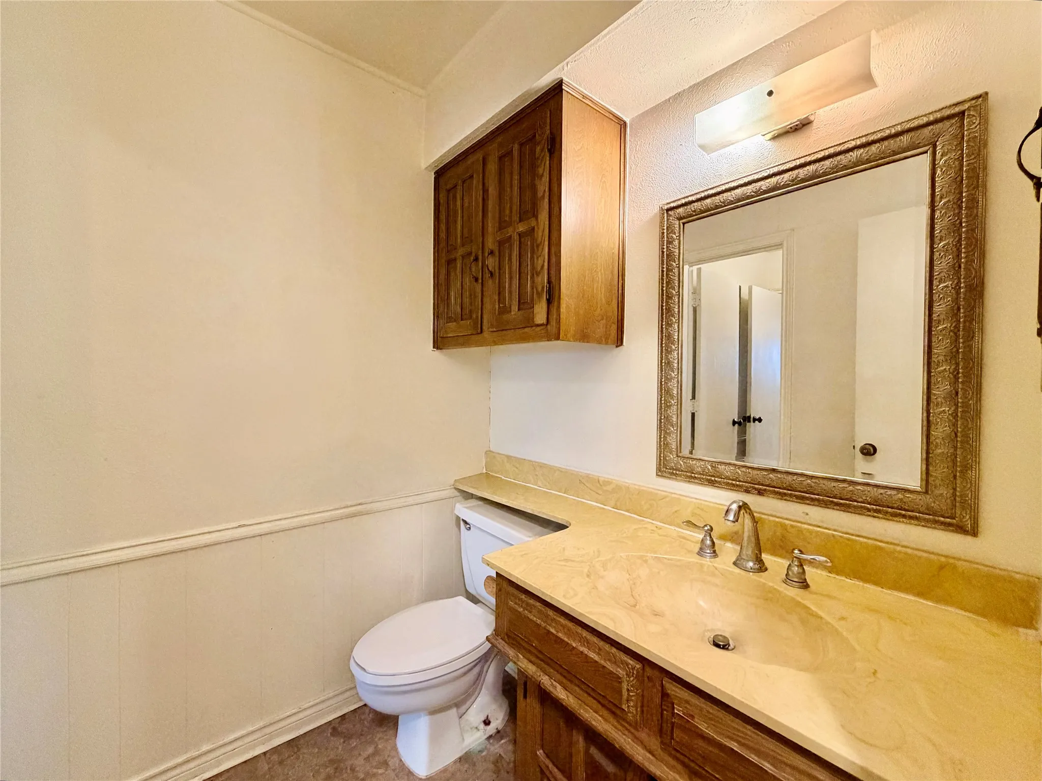 Single Family Residence For Rent in Denton County , 1416 Sandy Creek Drive, Denton, Texas 76205, 4 Bedroom, 2 Bathroom, Garage spaces, 2,108 Sqft, built in 1974, mls#21243172, Real Estate Agent in Denton, Homes For Rent in Denton county, Homes For Rent in Denton, Realtor in Denton Texas, Real Estate Brokerage Independent Realty Texas, Luminita Cordes Realtor