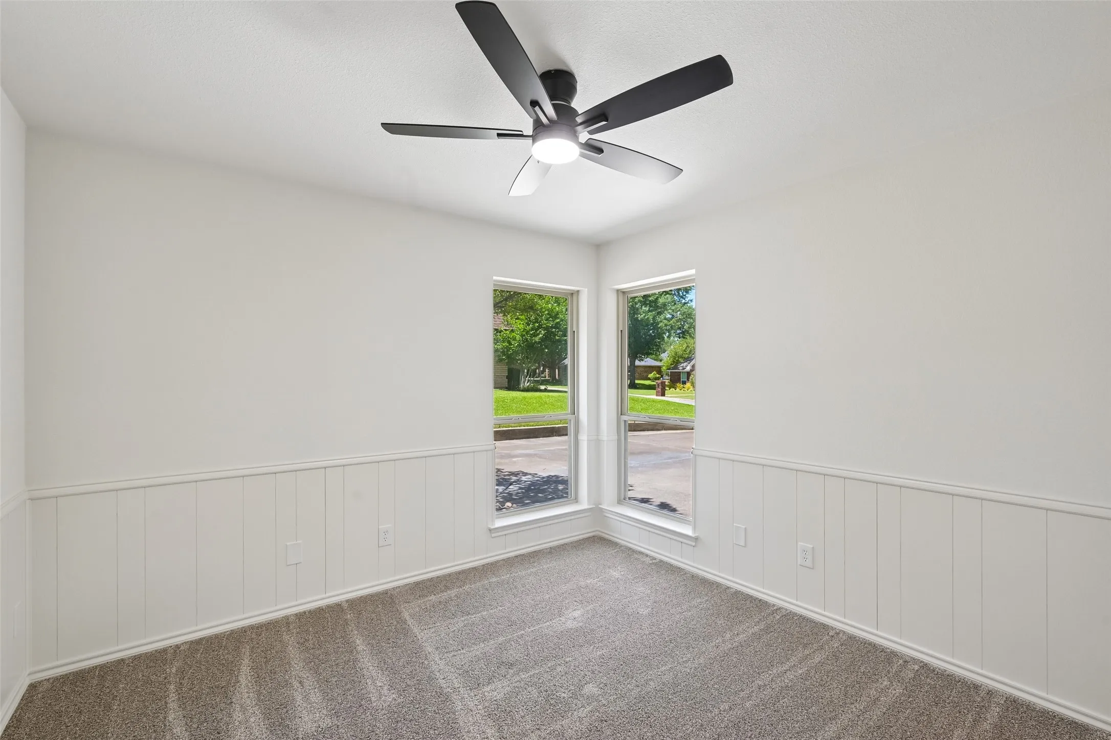 Single Family Residence For Sale in Tarrant County , 1510 Rockwood Drive, Keller, Texas 76248, 4 Bedroom, 3 Bathroom, 2 Garage spaces, 2,707 Sqft, built in 1988, mls#21264297, Real Estate Agent in Keller, Homes For Sale in Tarrant county, Homes For Sale in Keller, Realtor in Keller Texas, Real Estate Brokerage Independent Realty Texas, Luminita Cordes Realtor