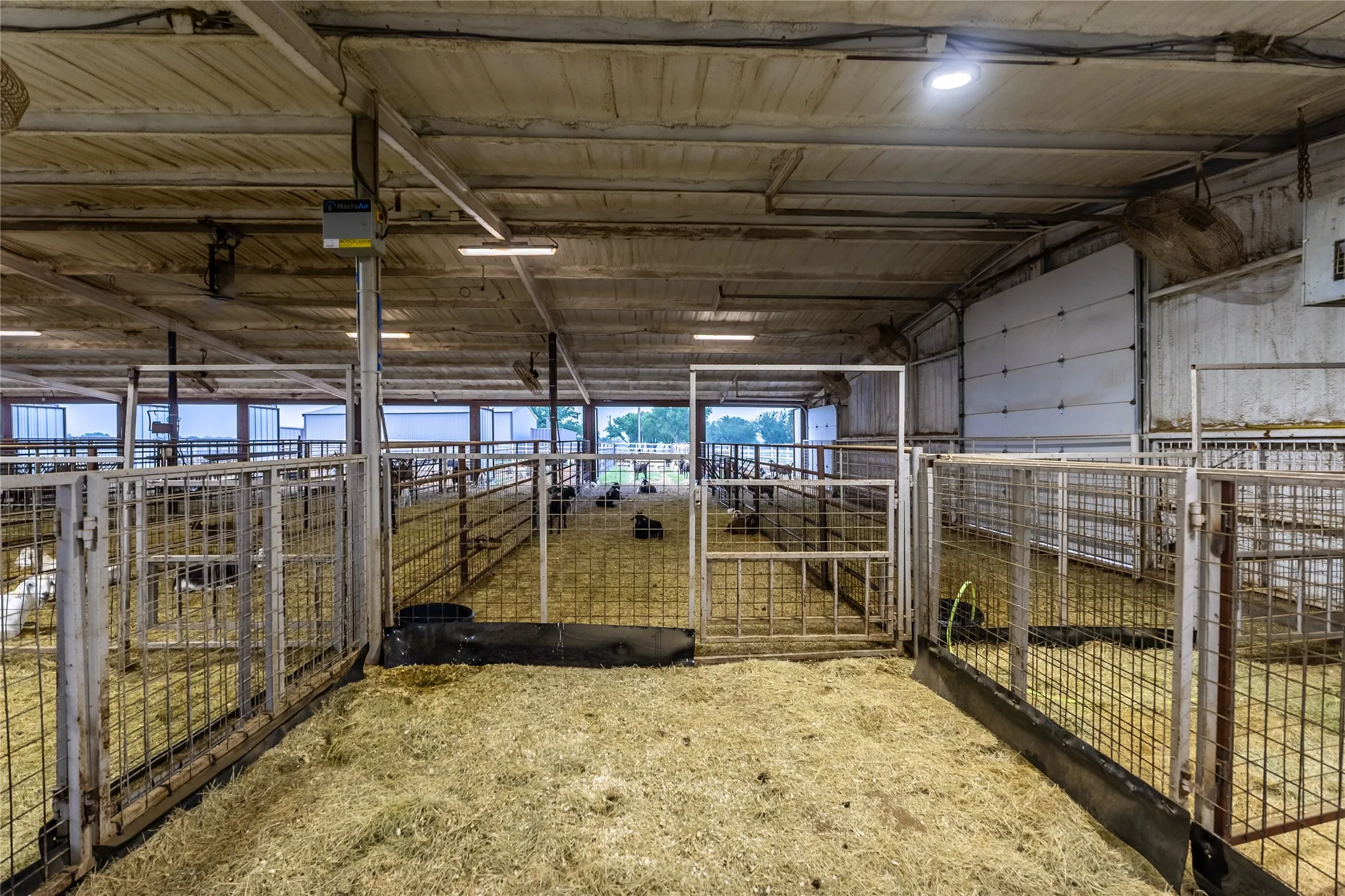 Farm For Sale in Erath County , 24183 S US 281, Hico, Texas 76457, 4 Bedroom, 3 Bathroom, Garage spaces, 2,160 Sqft, built in 1999, mls#21265000, Real Estate Agent in Hico, Homes For Sale in Erath county, Homes For Sale in Hico, Realtor in Hico Texas, Real Estate Brokerage Independent Realty Texas, Luminita Cordes Realtor