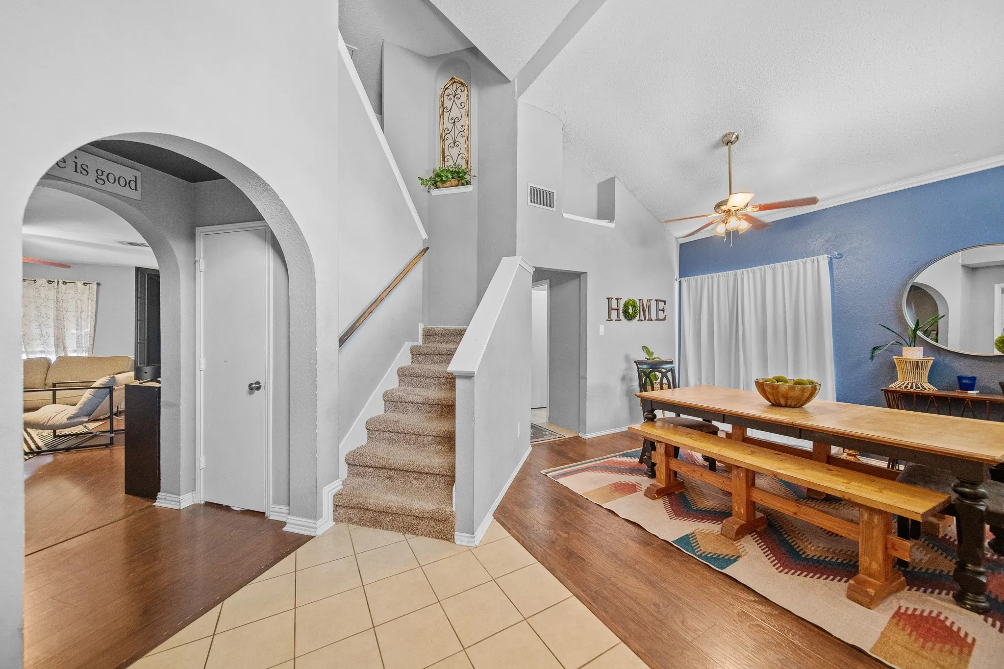 Single Family Residence For Sale in Dallas County , 7713 Harbor Drive, Rowlett, Texas 75088, 3 Bedrooms, 3 Bathrooms, 2 Garage spaces, 2,129 Sqft, built in 1995, Price $359,000, mls#21259425, Real Estate Agent in Rowlett, Homes For Sale in Dallas county, Homes For Sale in Rowlett, Realtor in Rowlett Texas, Real Estate Brokerage Independent Realty Texas, Luminita Cordes Realtor