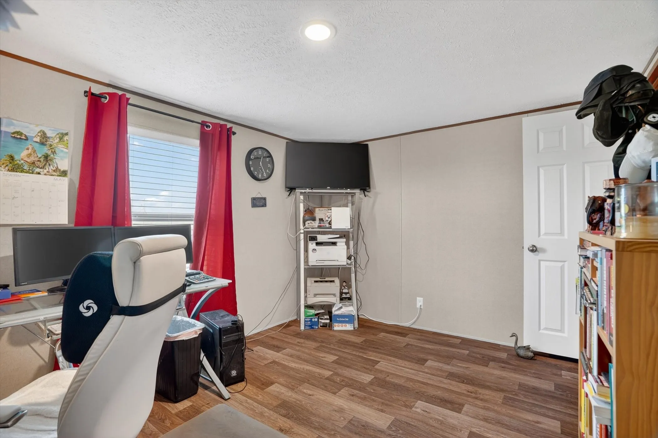 adequate space for office supplies and furniture