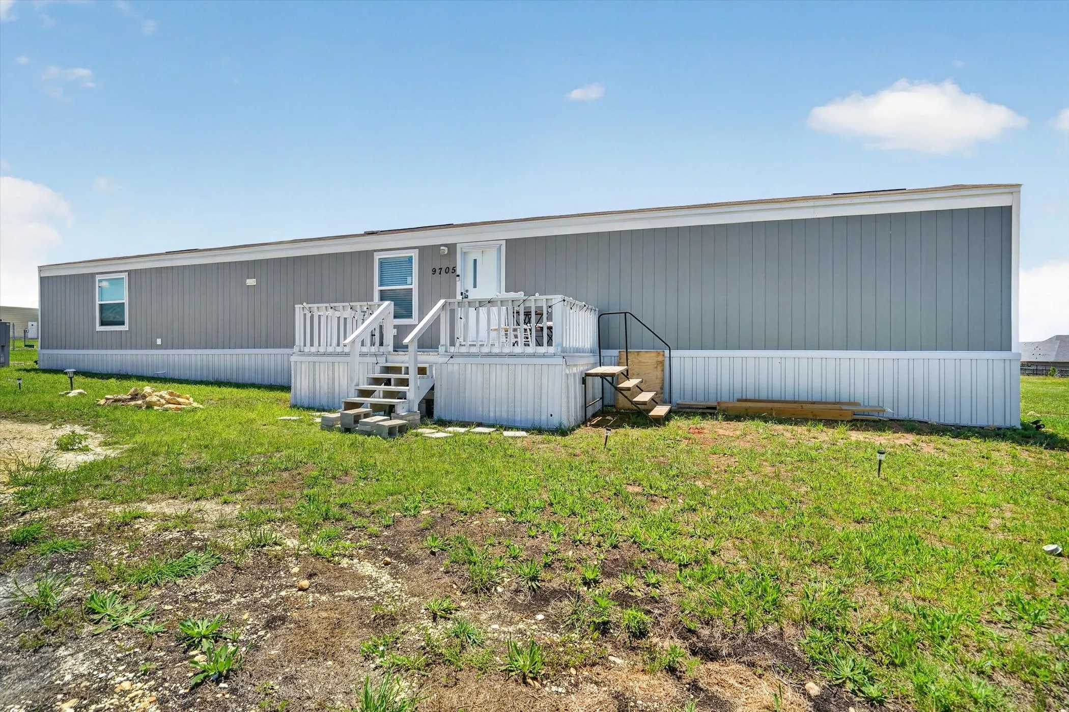 Mobile Home For Sale in Johnson County , 9705 Nolan Ranch Loop, Godley, Texas 76044, 3 Bedroom, 2 Bathroom, Garage spaces, 1,038 Sqft, built in 2025, mls#21264646, Real Estate Agent in Godley, Homes For Sale in Johnson county, Homes For Sale in Godley, Realtor in Godley Texas, Real Estate Brokerage Independent Realty Texas, Luminita Cordes Realtor