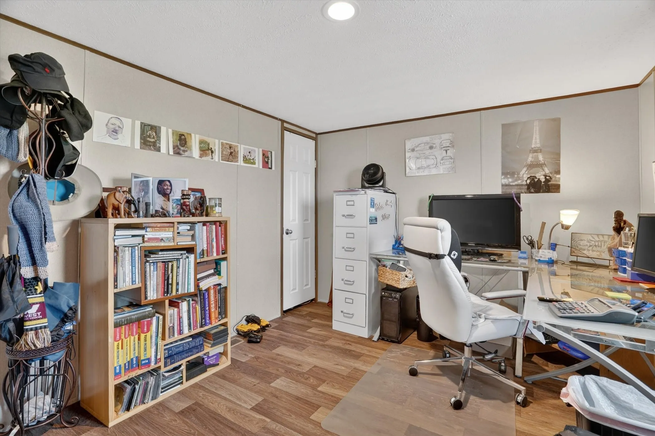 multiple options for office layout