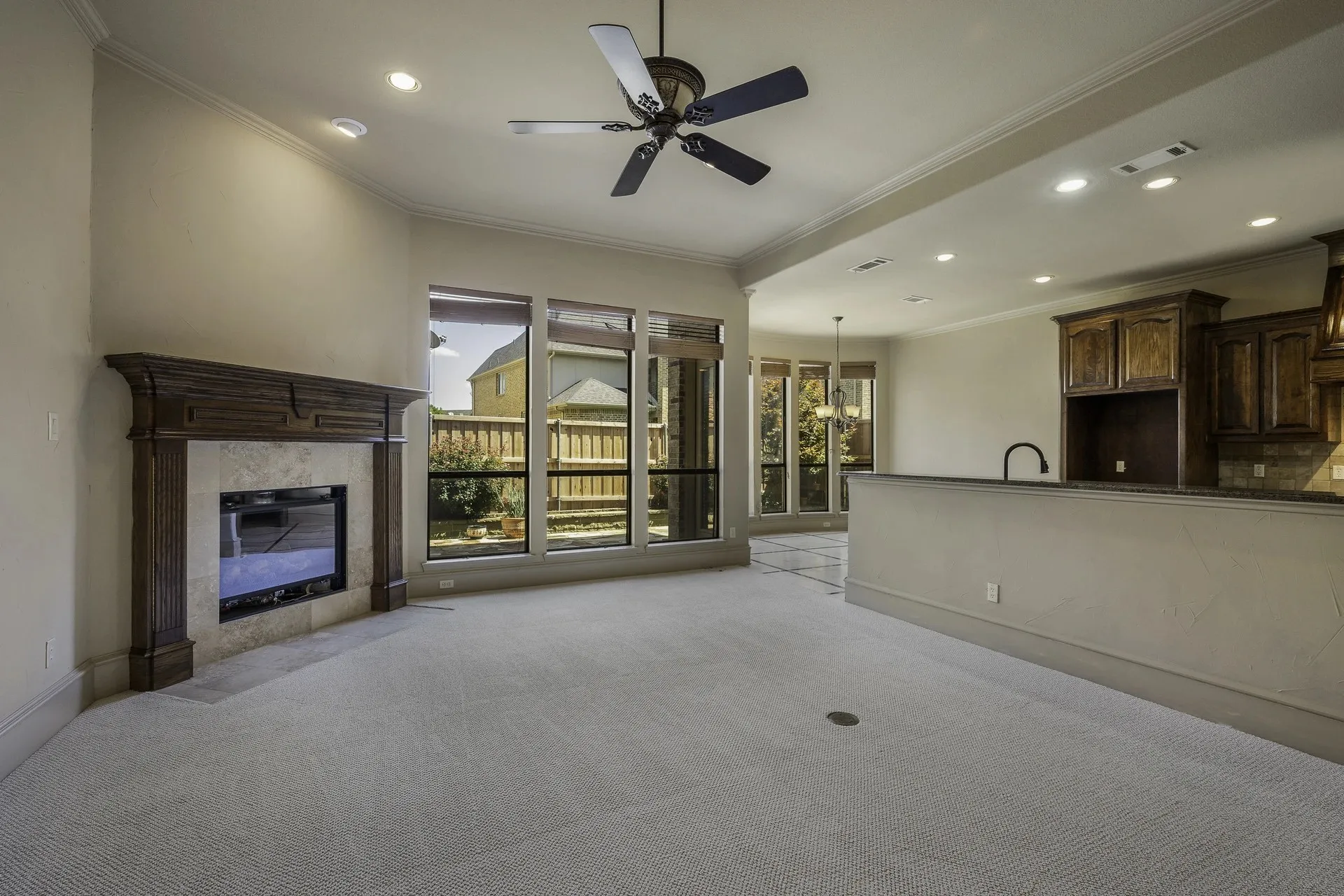 Single Family Residence For Sale in Denton County , 6916 cannon falls Drive, Plano, Texas 75024, 3 Bedrooms, 4 Bathrooms, 2 Garage spaces, 4,349 Sqft, built in 2006, Price $867,000, mls#21265189, Real Estate Agent in Plano, Homes For Sale in Denton county, Homes For Sale in Plano, Realtor in Plano Texas, Real Estate Brokerage Independent Realty Texas, Luminita Cordes Realtor