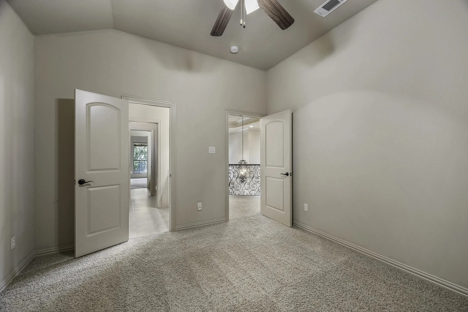 Single Family Residence For Sale in Denton County , 6916 cannon falls Drive, Plano, Texas 75024, 3 Bedrooms, 4 Bathrooms, 2 Garage spaces, 4,349 Sqft, built in 2006, Price $867,000, mls#21265189, Real Estate Agent in Plano, Homes For Sale in Denton county, Homes For Sale in Plano, Realtor in Plano Texas, Real Estate Brokerage Independent Realty Texas, Luminita Cordes Realtor