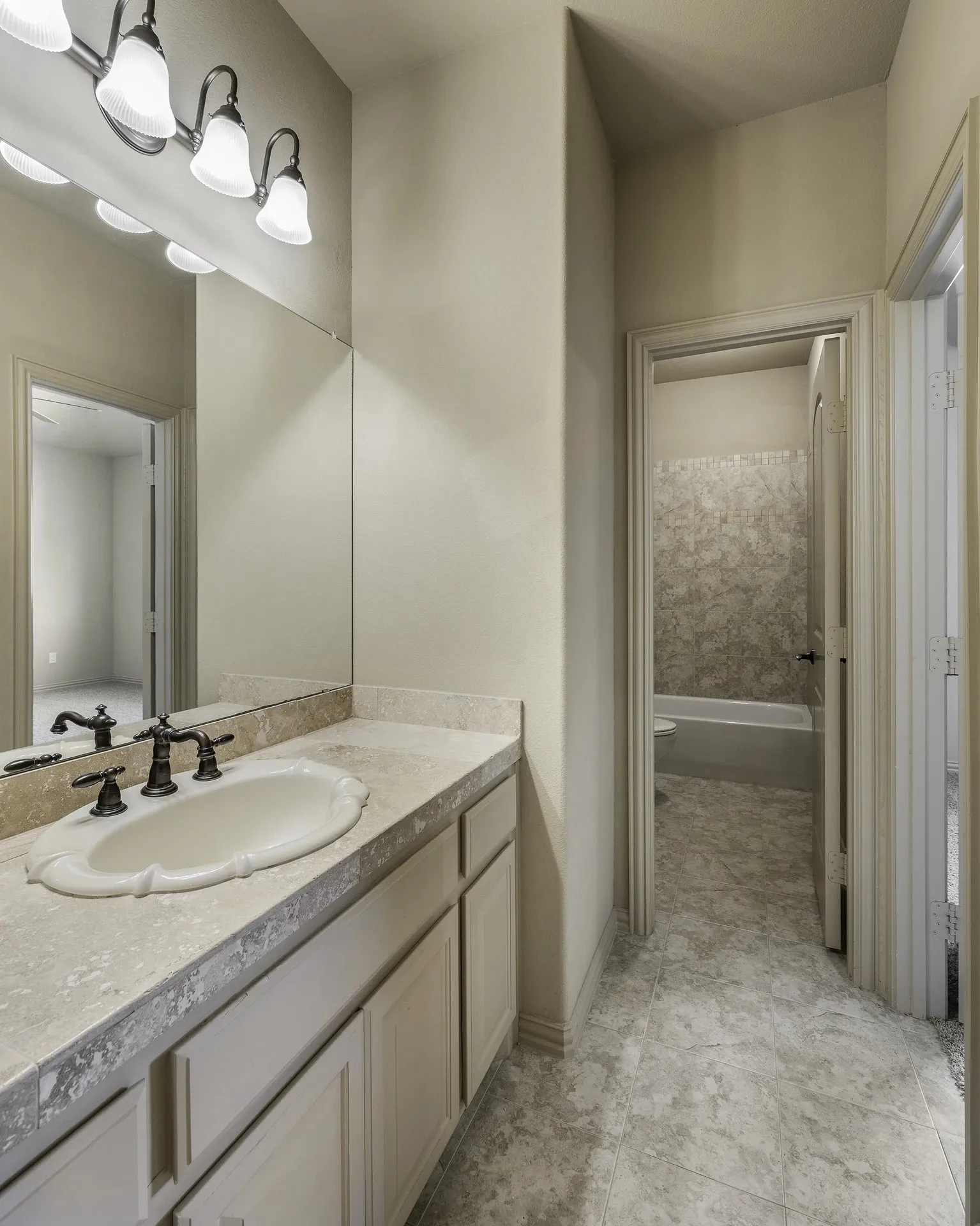 Single Family Residence For Sale in Denton County , 6916 cannon falls Drive, Plano, Texas 75024, 3 Bedrooms, 4 Bathrooms, 2 Garage spaces, 4,349 Sqft, built in 2006, Price $867,000, mls#21265189, Real Estate Agent in Plano, Homes For Sale in Denton county, Homes For Sale in Plano, Realtor in Plano Texas, Real Estate Brokerage Independent Realty Texas, Luminita Cordes Realtor