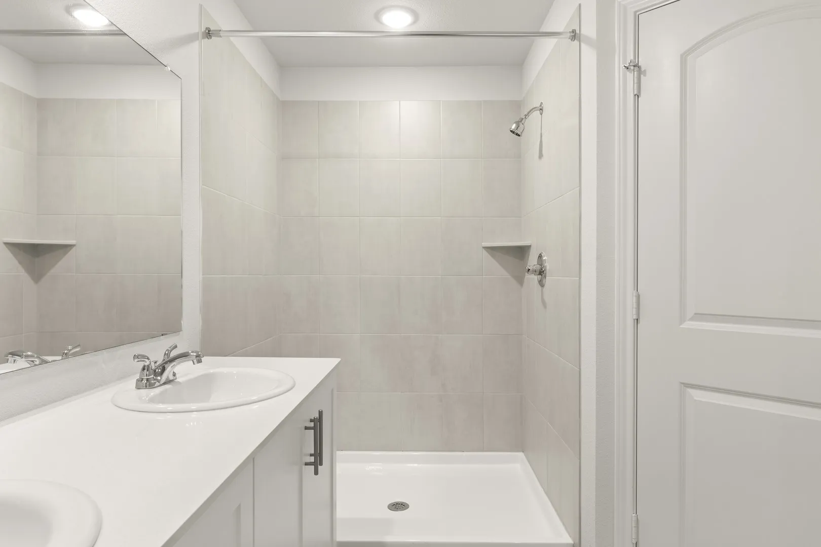 22. 5236 Roll Cast - Bath (3)