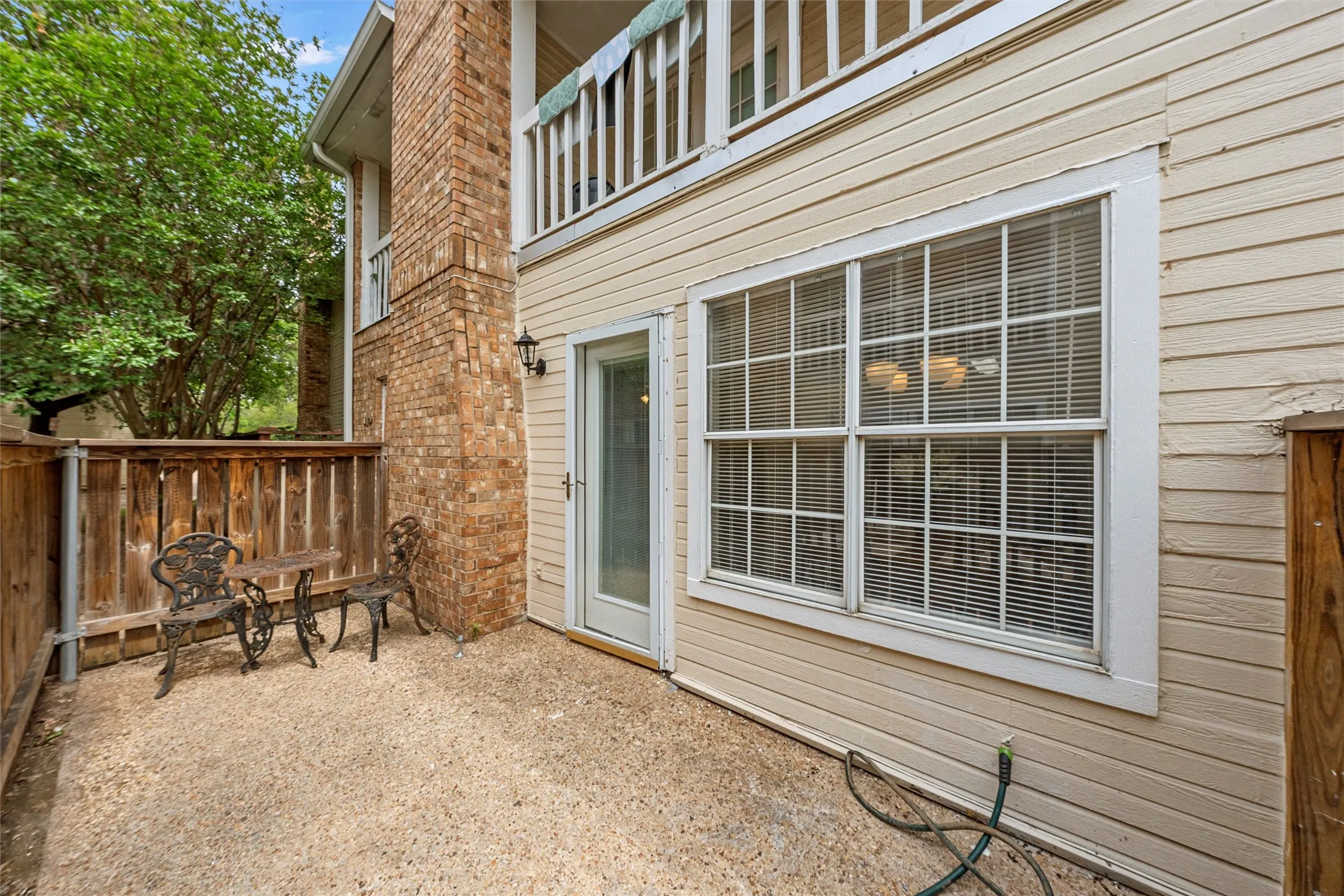 Condominium For Sale in Mc Lennan County , 2314 Melissa Drive, Waco, Texas 76708, 2 Bedroom, 1 Bathroom, Garage spaces, 1,024 Sqft, built in 1982, mls#21264343, Real Estate Agent in Waco, Homes For Sale in Mc Lennan county, Homes For Sale in Waco, Realtor in Waco Texas, Real Estate Brokerage Independent Realty Texas, Luminita Cordes Realtor