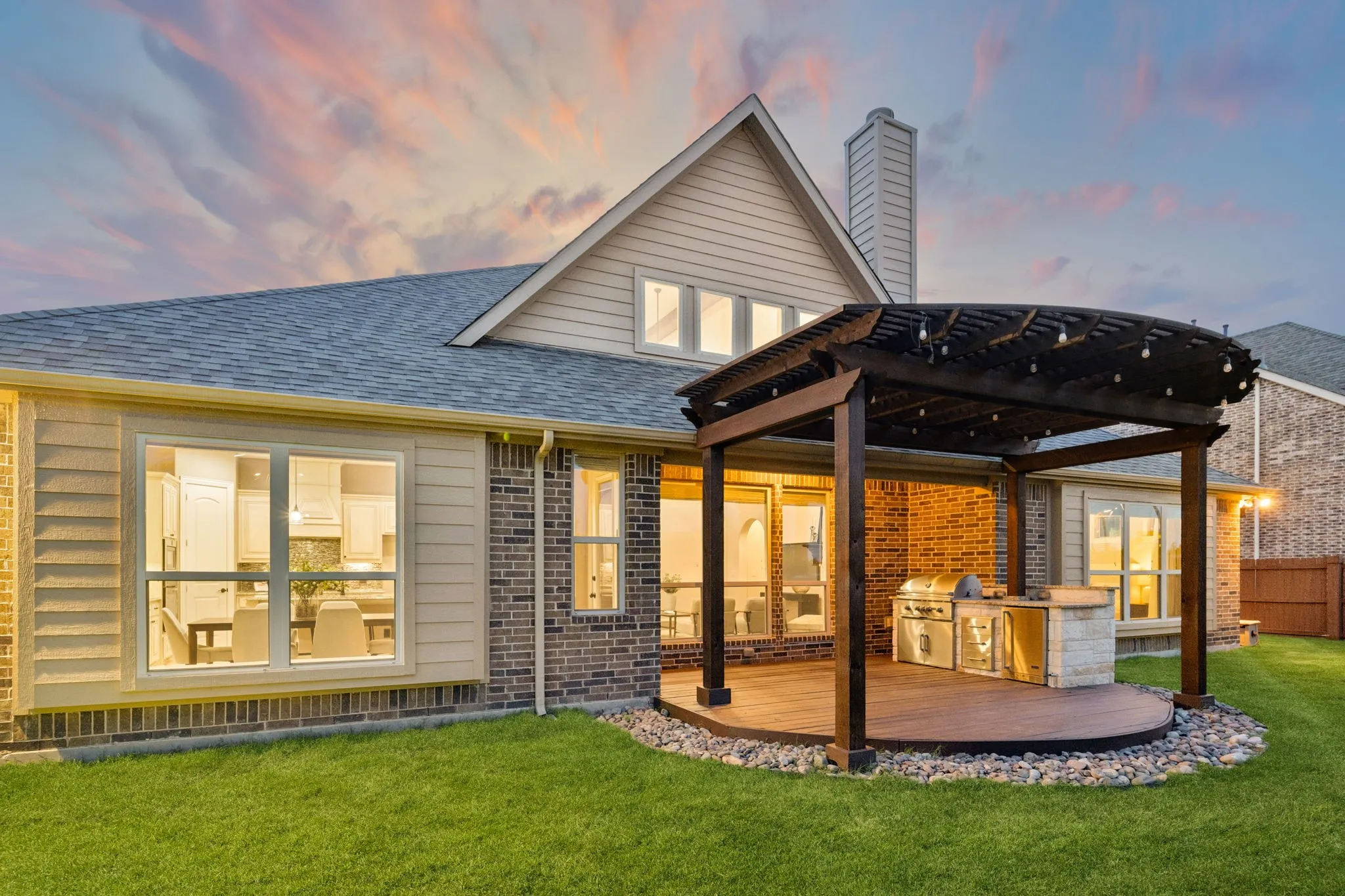 Single Family Residence For Sale in Collin County , 411 Salada Drive, Prosper, Texas 75078, 4 Bedroom, 4 Bathroom, 3 Garage spaces, 3,693 Sqft, built in 2015, mls#21265096, Real Estate Agent in Prosper, Homes For Sale in Collin county, Homes For Sale in Prosper, Realtor in Prosper Texas, Real Estate Brokerage Independent Realty Texas, Luminita Cordes Realtor
