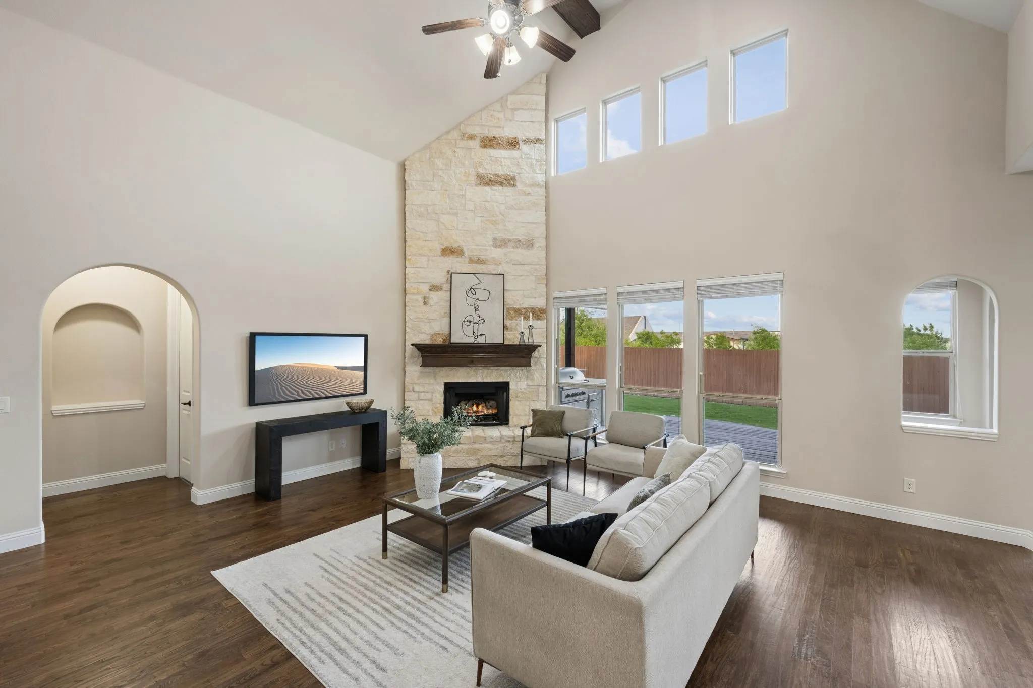 Single Family Residence For Sale in Collin County , 411 Salada Drive, Prosper, Texas 75078, 4 Bedroom, 4 Bathroom, 3 Garage spaces, 3,693 Sqft, built in 2015, mls#21265096, Real Estate Agent in Prosper, Homes For Sale in Collin county, Homes For Sale in Prosper, Realtor in Prosper Texas, Real Estate Brokerage Independent Realty Texas, Luminita Cordes Realtor