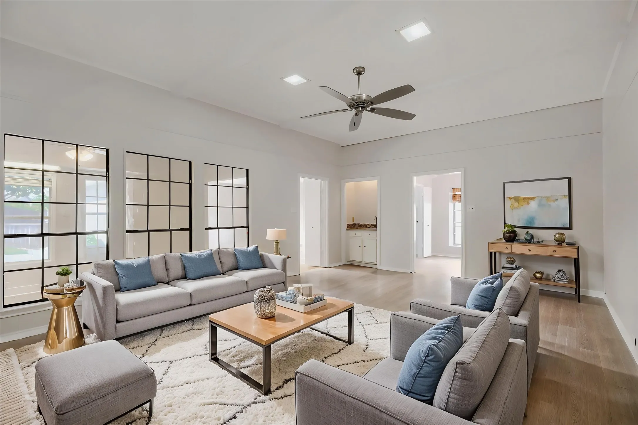 Single Family Residence For Sale in Dallas County , 1202 E Berkeley Drive, Richardson, Texas 75081, 3 Bedroom, 3 Bathroom, 2 Garage spaces, 2,203 Sqft, built in 1977, mls#21163648, Real Estate Agent in Richardson, Homes For Sale in Dallas county, Homes For Sale in Richardson, Realtor in Richardson Texas, Real Estate Brokerage Independent Realty Texas, Luminita Cordes Realtor