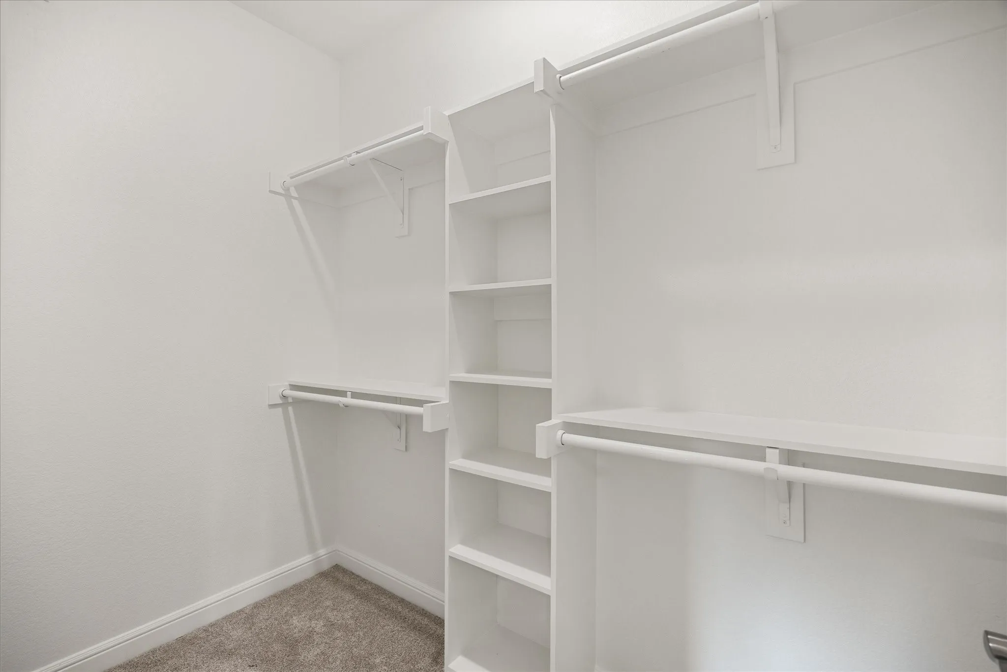 Single Family Residence For Sale in Hood County , 913 Colorado River Drive, Granbury, Texas 76048, 3 Bedroom, 2 Bathroom, 2 Garage spaces, 1,581 Sqft, built in 2026, mls#21252234, Real Estate Agent in Granbury, Homes For Sale in Hood county, Homes For Sale in Granbury, Realtor in Granbury Texas, Real Estate Brokerage Independent Realty Texas, Luminita Cordes Realtor