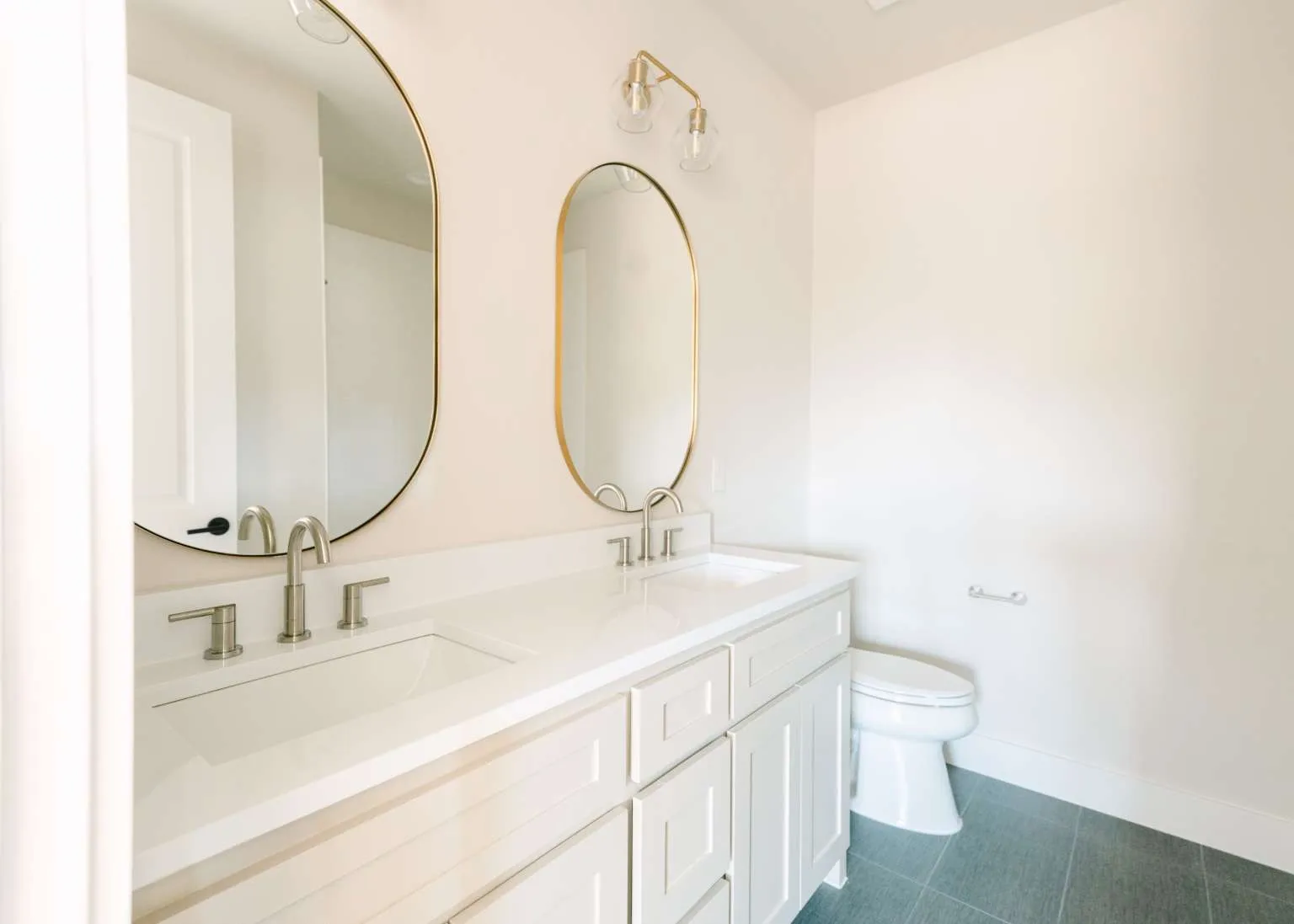 Single Family Residence For Sale in Parker County , 426 Wingtail Drive, Aledo, Texas 76008, 4 Bedrooms, 3 Bathrooms, 2 Garage spaces, 3,051 Sqft, built in 2025, Price $728,000, mls#21265224, Real Estate Agent in Aledo, Homes For Sale in Parker county, Homes For Sale in Aledo, Realtor in Aledo Texas, Real Estate Brokerage Independent Realty Texas, Luminita Cordes Realtor