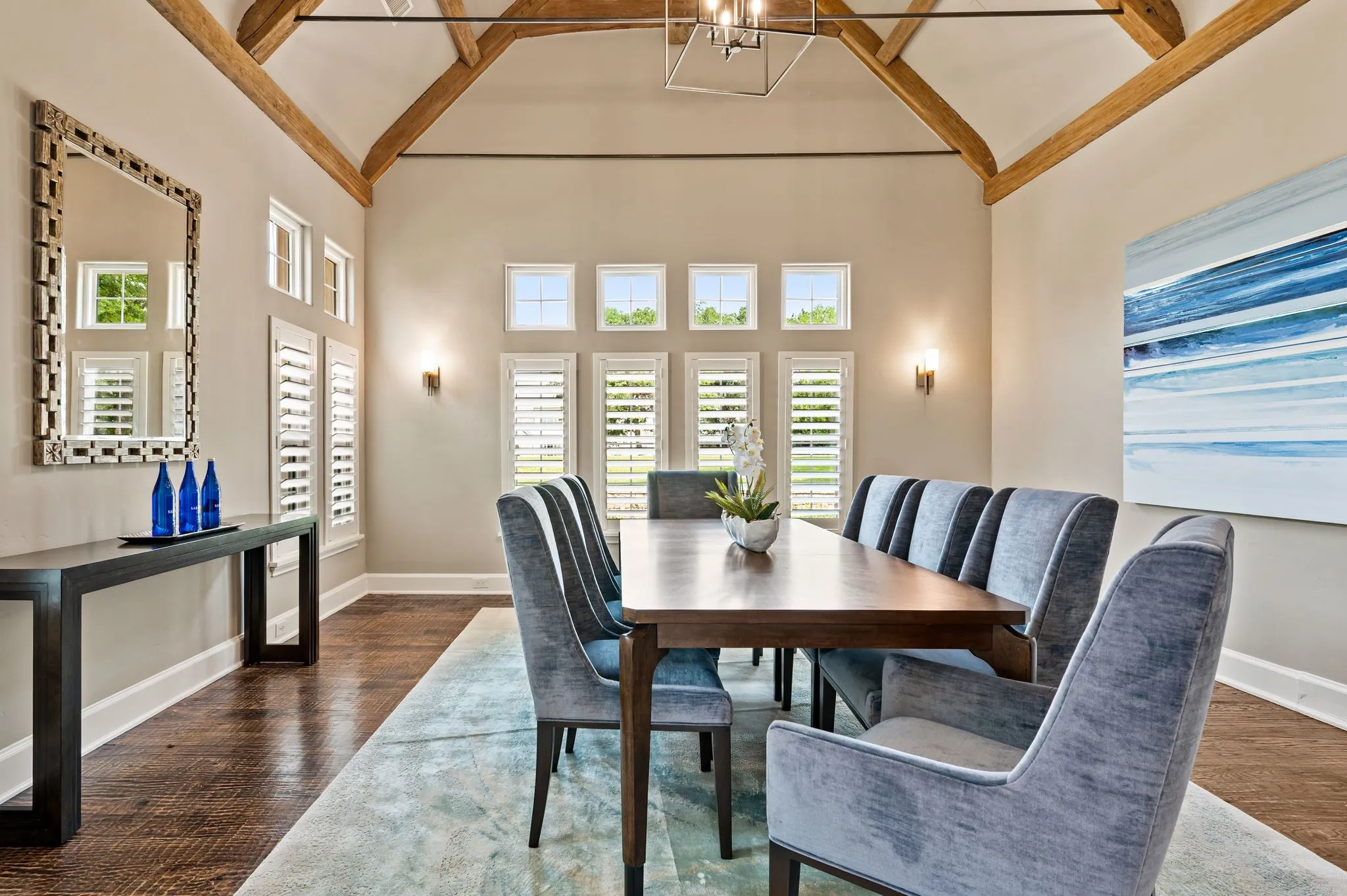 Host intimate dinners in this grand dining room.