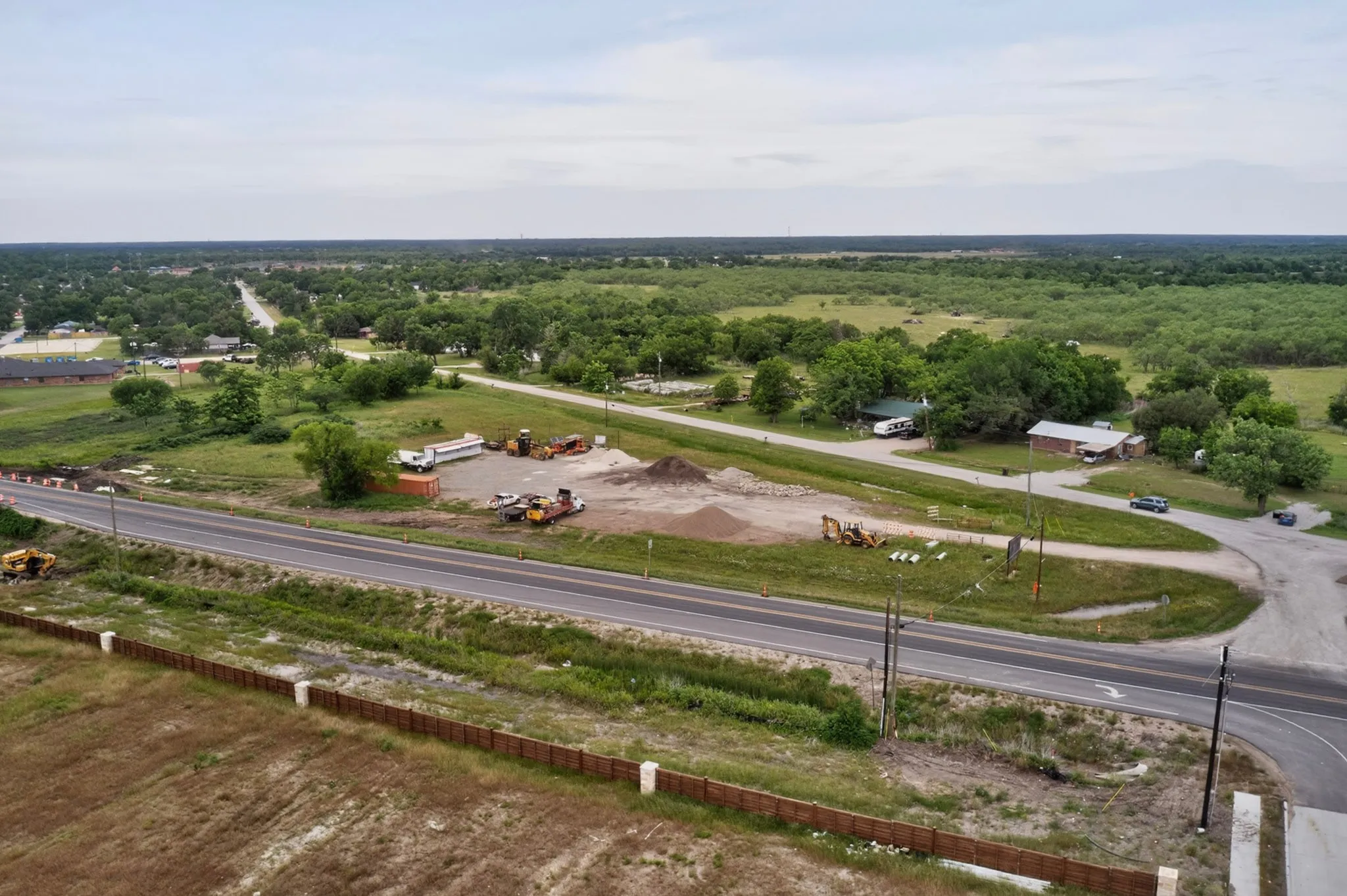Unimproved Land For Sale in Kaufman County , 3331 Tx-243, Kaufman, Texas 75142, 0, 0, Garage spaces, 0 Sqft, built in 0, Price $899,999, mls#21264690, Real Estate Agent in Kaufman, Homes For Sale in Kaufman county, Homes For Sale in Kaufman, Realtor in Kaufman Texas, Real Estate Brokerage Independent Realty Texas, Luminita Cordes Realtor