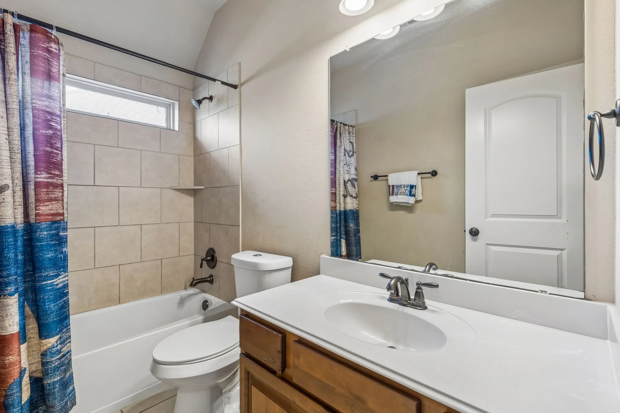 Single Family Residence For Sale in Tarrant County , 7258 Mirada, Grand Prairie, Texas 75054, 4 Bedroom, 4 Bathroom, 2 Garage spaces, 2,830 Sqft, built in 2013, mls#21265243, Real Estate Agent in Grand Prairie, Homes For Sale in Tarrant county, Homes For Sale in Grand Prairie, Realtor in Grand Prairie Texas, Real Estate Brokerage Independent Realty Texas, Luminita Cordes Realtor