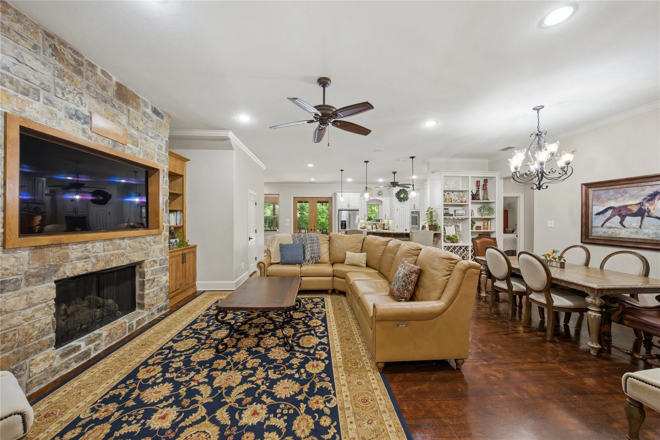 Single Family Residence For Sale in Cherokee County , 2287 CR 3402, Bullard, Texas 75757, 3 Bedrooms, 4 Bathrooms, 2 Garage spaces, 3,200 Sqft, built in 2015, Price $1,625,000, mls#21265249, Real Estate Agent in Bullard, Homes For Sale in Cherokee county, Homes For Sale in Bullard, Realtor in Bullard Texas, Real Estate Brokerage Independent Realty Texas, Luminita Cordes Realtor