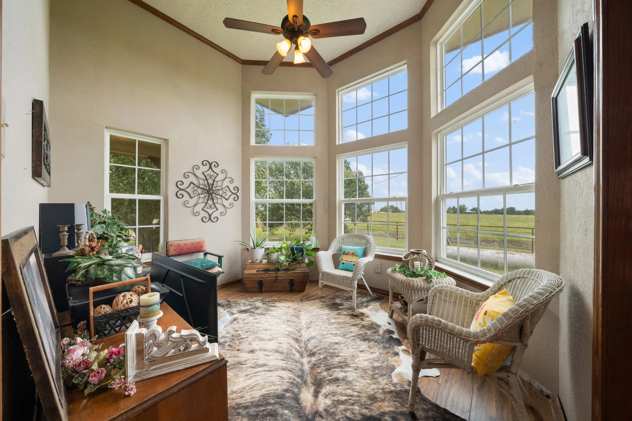 Single Family Residence For Sale in Hunt County , 404 Fm 1566 W, Wolfe City, Texas 75496, 2 Bedrooms, 2 Bathrooms, Garage spaces, 1,628 Sqft, built in 1965, Price $1,200,000, mls#21262261, Real Estate Agent in Wolfe City, Homes For Sale in Hunt county, Homes For Sale in Wolfe City, Realtor in Wolfe City Texas, Real Estate Brokerage Independent Realty Texas, Luminita Cordes Realtor