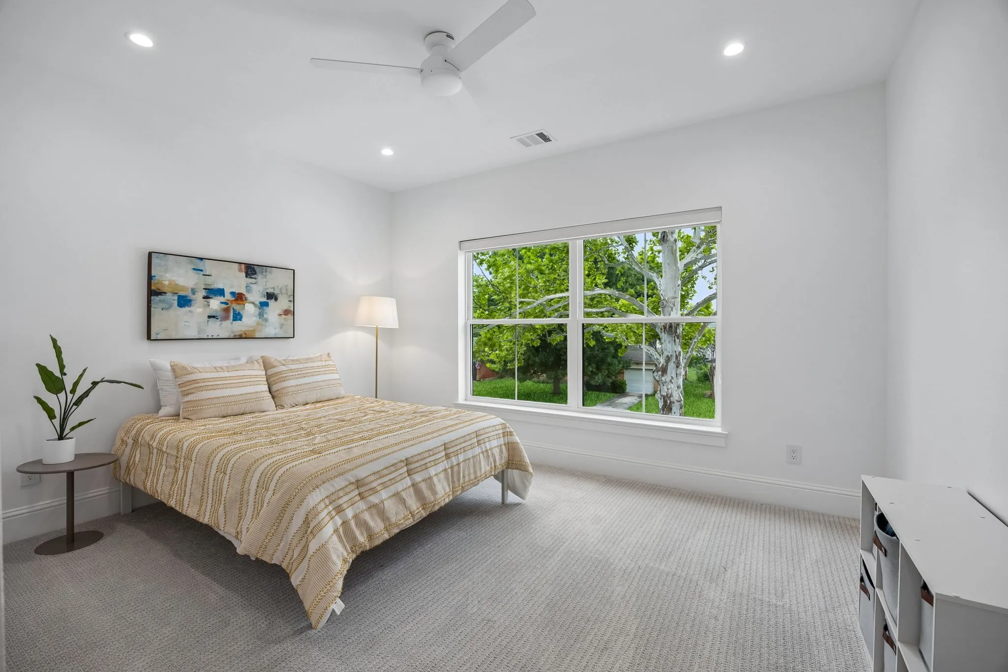 Single Family Residence For Sale in Dallas County , 10215 Lynford Drive, Dallas, Texas 75238, 4 Bedroom, 5 Bathroom, 2 Garage spaces, 4,291 Sqft, built in 2025, mls#21264342, Real Estate Agent in Dallas, Homes For Sale in Dallas county, Homes For Sale in Dallas, Realtor in Dallas Texas, Real Estate Brokerage Independent Realty Texas, Luminita Cordes Realtor