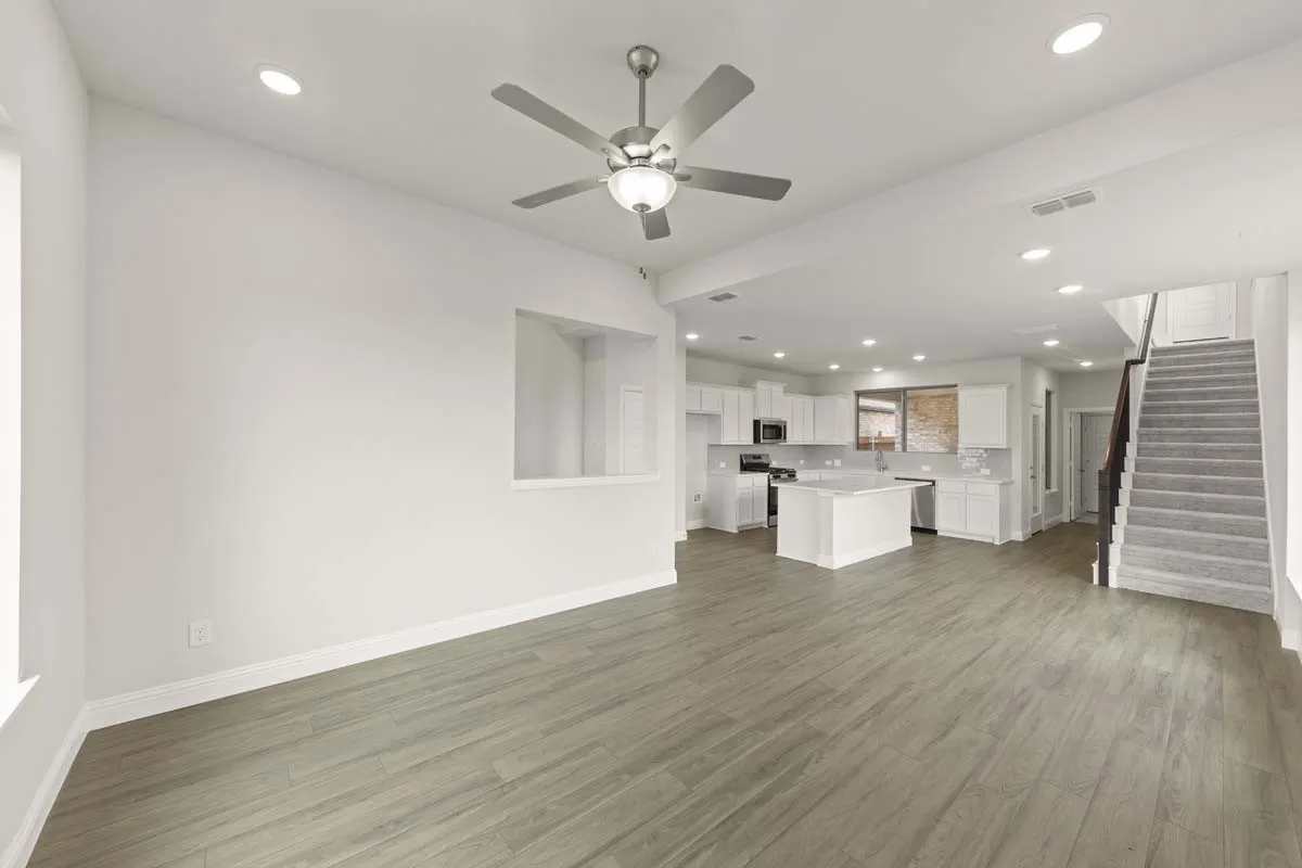 02-475-shady-square-lavon-tx-living-room-open