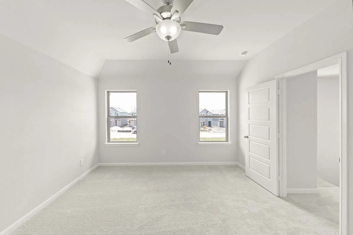 11-475-shady-square-lavon-tx-primary-bedroom