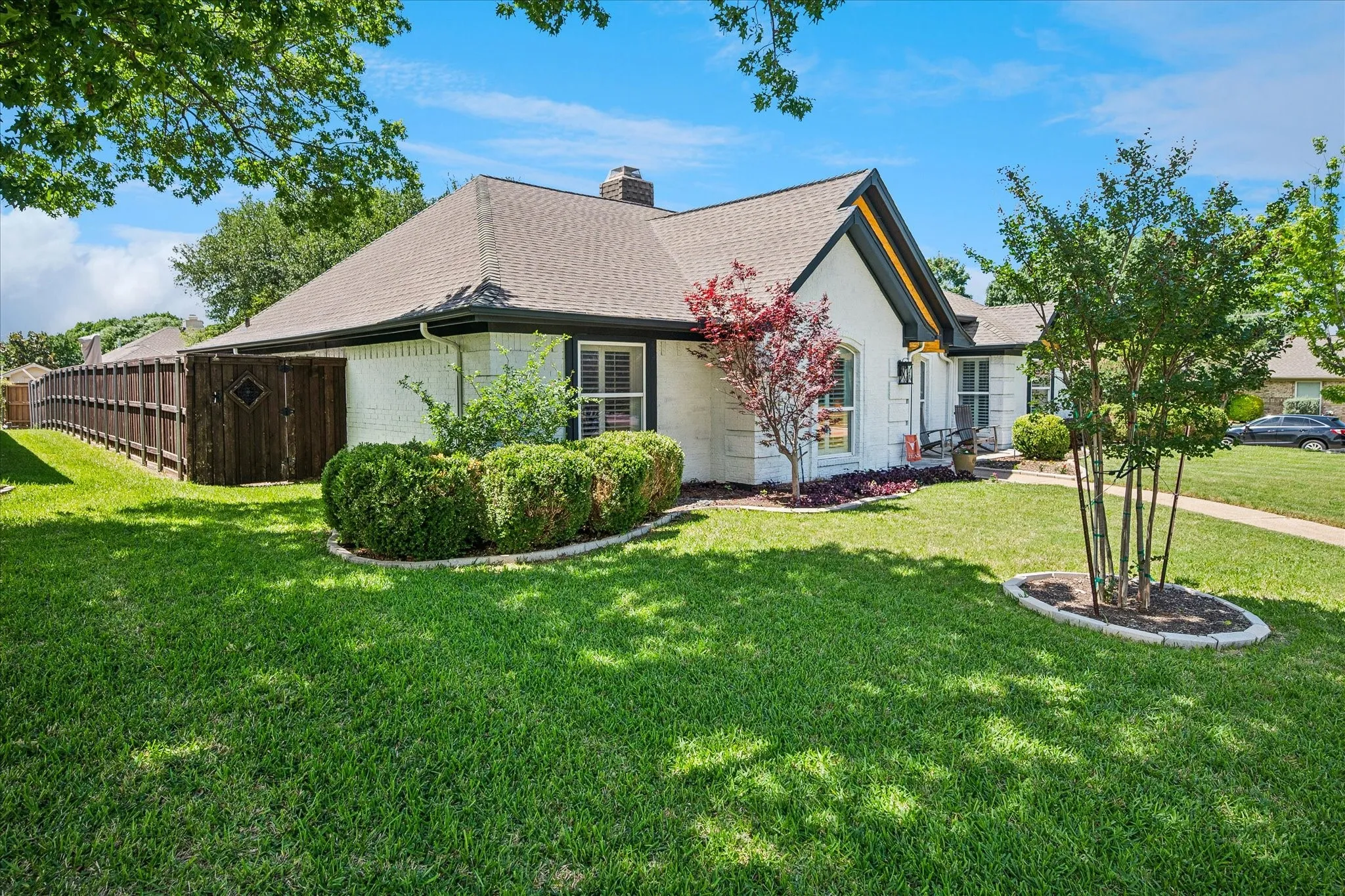Single Family Residence For Sale in Collin County , 4013 Clipper Court, Plano, Texas 75023, 4 Bedroom, 2 Bathroom, 2 Garage spaces, 2,275 Sqft, built in 1981, mls#21259396, Real Estate Agent in Plano, Homes For Sale in Collin county, Homes For Sale in Plano, Realtor in Plano Texas, Real Estate Brokerage Independent Realty Texas, Luminita Cordes Realtor