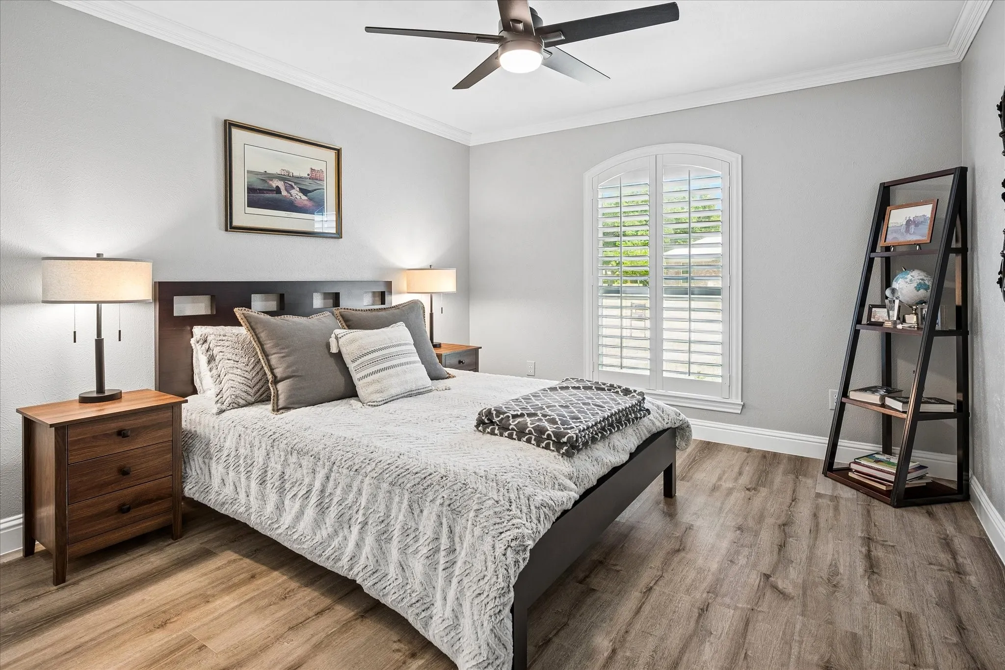 Single Family Residence For Sale in Collin County , 4013 Clipper Court, Plano, Texas 75023, 4 Bedroom, 2 Bathroom, 2 Garage spaces, 2,275 Sqft, built in 1981, mls#21259396, Real Estate Agent in Plano, Homes For Sale in Collin county, Homes For Sale in Plano, Realtor in Plano Texas, Real Estate Brokerage Independent Realty Texas, Luminita Cordes Realtor
