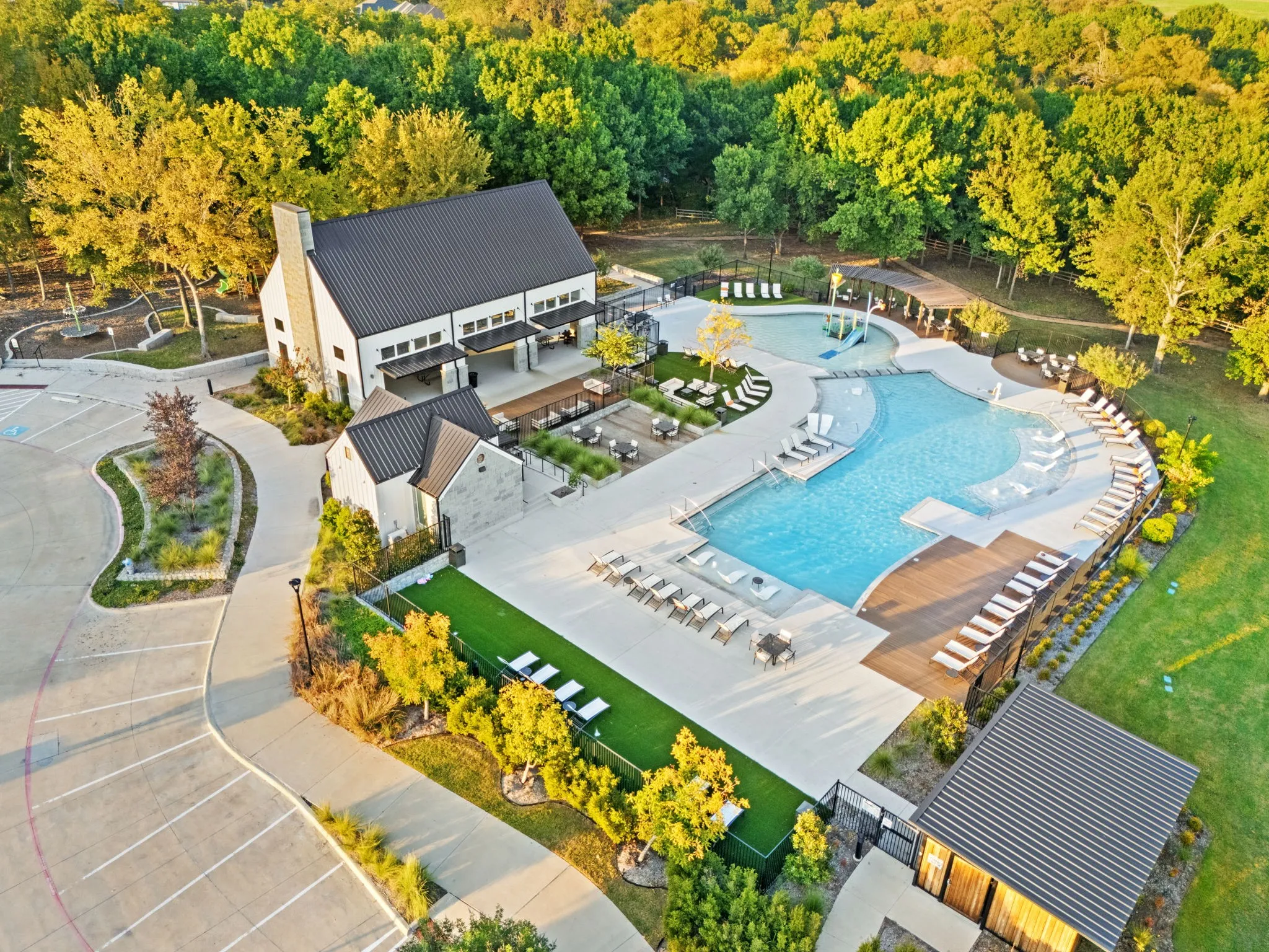 Single Family Residence For Sale in Grayson County , 1725 Mcdougall Creek, Van Alstyne, Texas 75495, 4 Bedroom, 2 Bathroom, 2 Garage spaces, 2,240 Sqft, built in 2021, mls#21265235, Real Estate Agent in Van Alstyne, Homes For Sale in Grayson county, Homes For Sale in Van Alstyne, Realtor in Van Alstyne Texas, Real Estate Brokerage Independent Realty Texas, Luminita Cordes Realtor