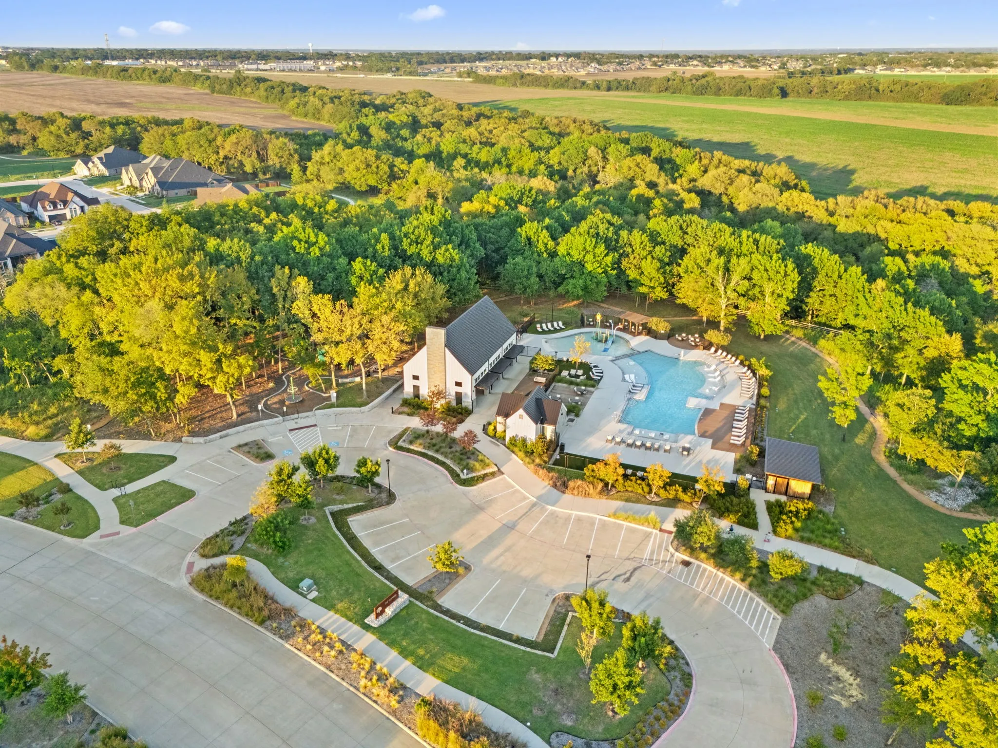 Single Family Residence For Sale in Grayson County , 1725 Mcdougall Creek, Van Alstyne, Texas 75495, 4 Bedroom, 2 Bathroom, 2 Garage spaces, 2,240 Sqft, built in 2021, mls#21265235, Real Estate Agent in Van Alstyne, Homes For Sale in Grayson county, Homes For Sale in Van Alstyne, Realtor in Van Alstyne Texas, Real Estate Brokerage Independent Realty Texas, Luminita Cordes Realtor