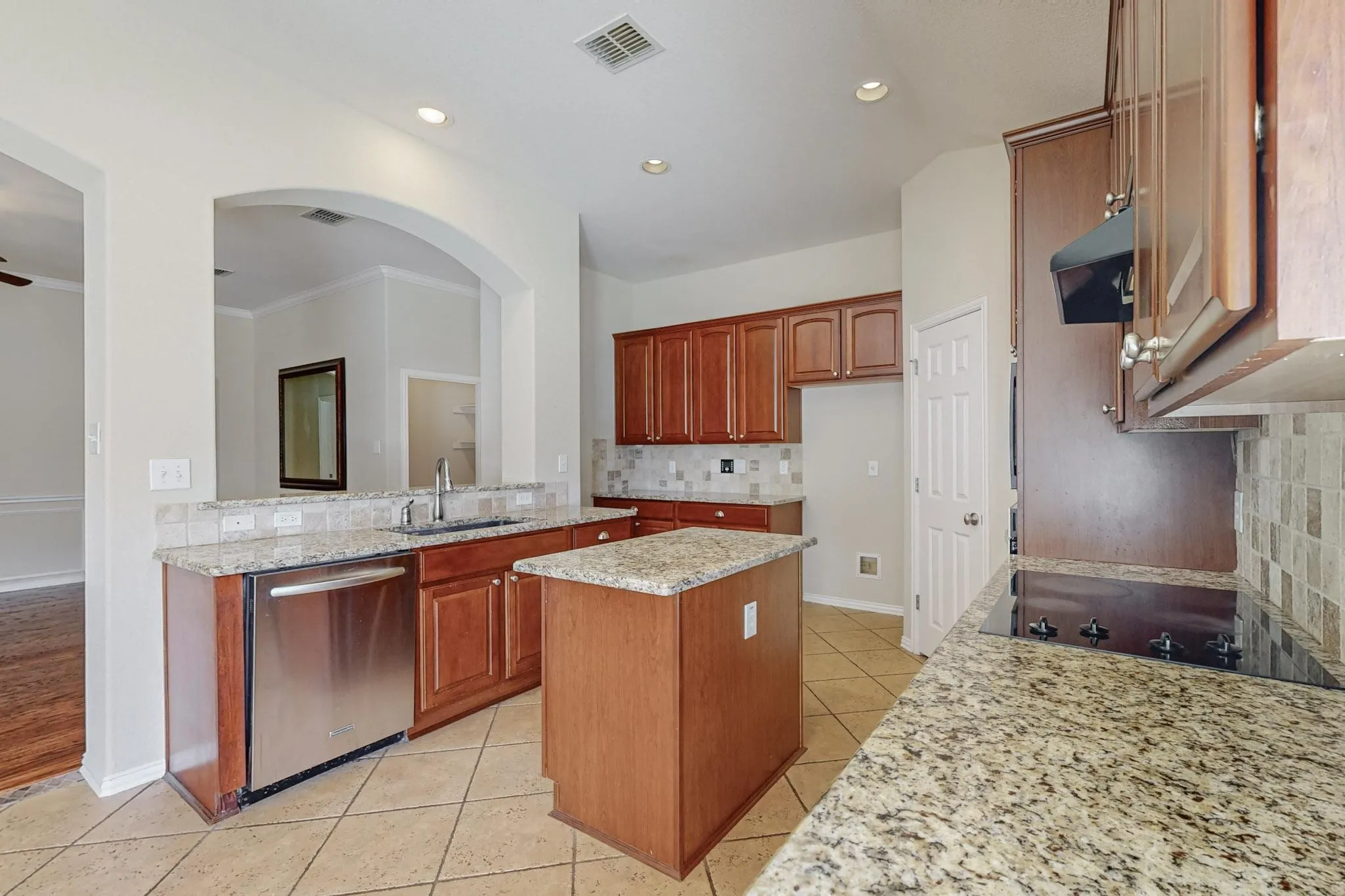 Single Family Residence For Rent in Denton County , 14609 Frisco Ranch Drive, Little Elm, Texas 75068, 4 Bedrooms, 3 Bathrooms, 2 Garage spaces, 3,244 Sqft, built in 2005, Price $2,800, mls#21265294, Real Estate Agent in Little Elm, Homes For Rent in Denton county, Homes For Rent in Little Elm, Realtor in Little Elm Texas, Real Estate Brokerage Independent Realty Texas, Luminita Cordes Realtor