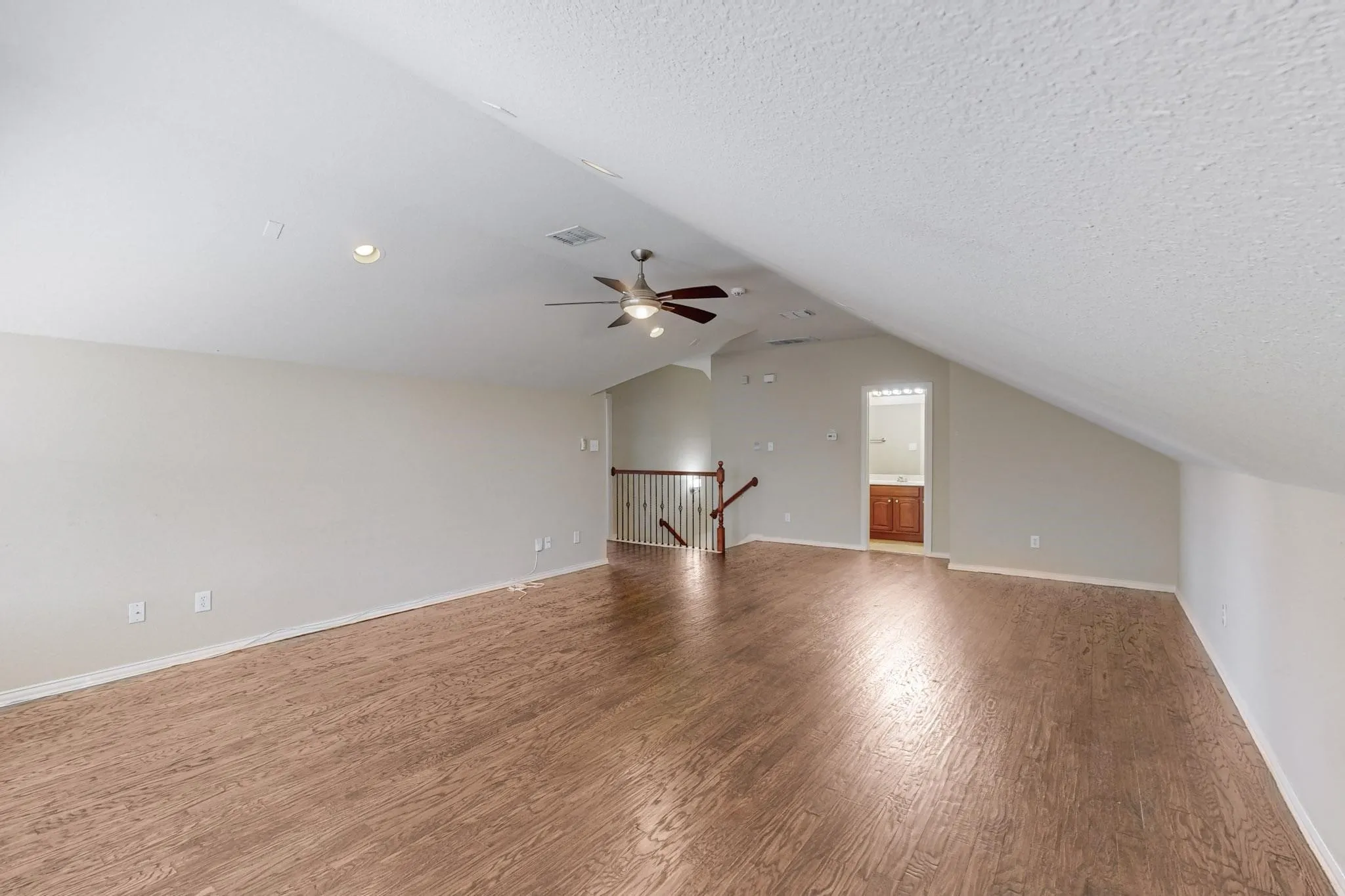 Single Family Residence For Rent in Denton County , 14609 Frisco Ranch Drive, Little Elm, Texas 75068, 4 Bedrooms, 3 Bathrooms, 2 Garage spaces, 3,244 Sqft, built in 2005, Price $2,800, mls#21265294, Real Estate Agent in Little Elm, Homes For Rent in Denton county, Homes For Rent in Little Elm, Realtor in Little Elm Texas, Real Estate Brokerage Independent Realty Texas, Luminita Cordes Realtor