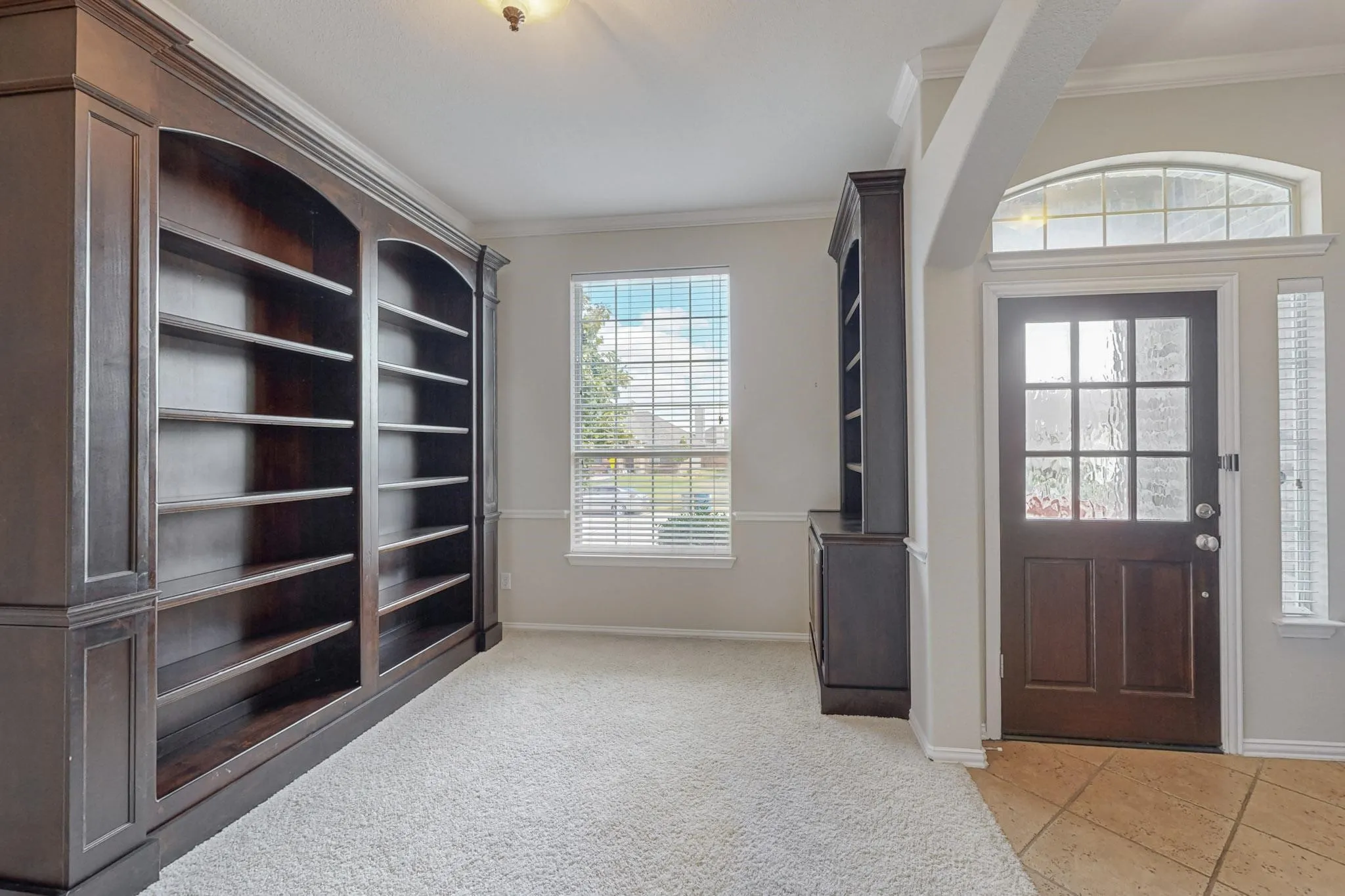 Single Family Residence For Rent in Denton County , 14609 Frisco Ranch Drive, Little Elm, Texas 75068, 4 Bedrooms, 3 Bathrooms, 2 Garage spaces, 3,244 Sqft, built in 2005, Price $2,800, mls#21265294, Real Estate Agent in Little Elm, Homes For Rent in Denton county, Homes For Rent in Little Elm, Realtor in Little Elm Texas, Real Estate Brokerage Independent Realty Texas, Luminita Cordes Realtor