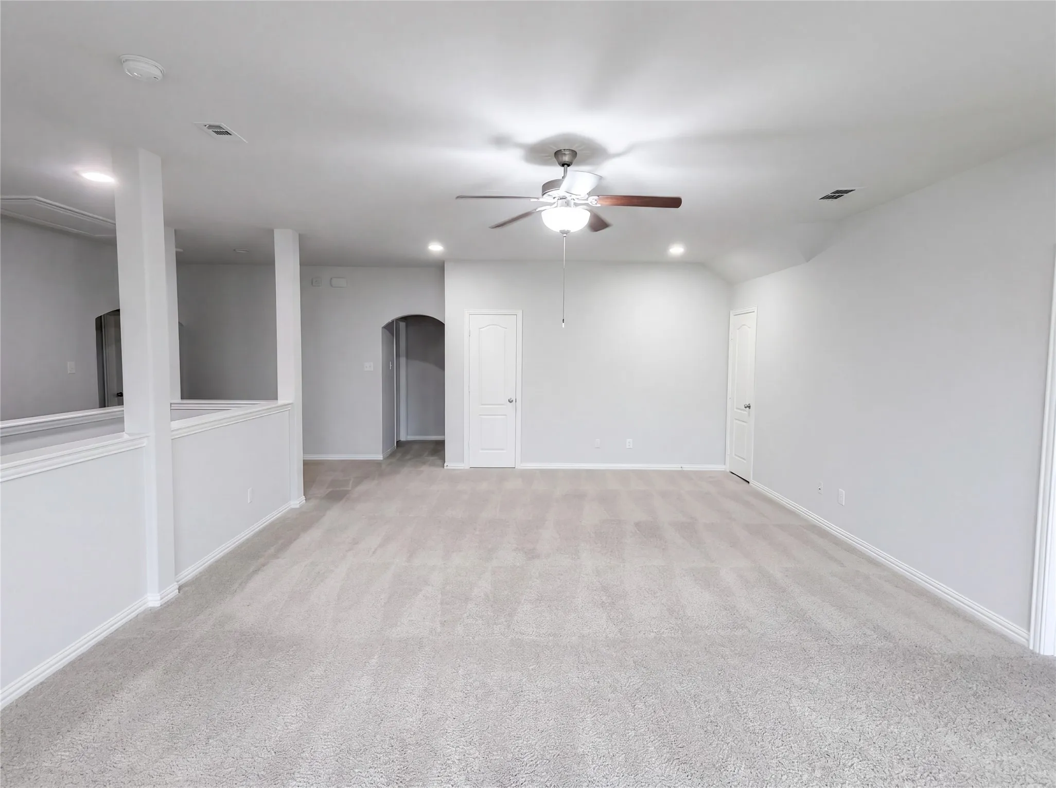 Single Family Residence For Sale in Denton County , 1501 Martin Creek Drive, Little Elm, Texas 75068, 5 Bedroom, 3 Bathroom, 2 Garage spaces, 3,586 Sqft, built in 2013, mls#21265293, Real Estate Agent in Little Elm, Homes For Sale in Denton county, Homes For Sale in Little Elm, Realtor in Little Elm Texas, Real Estate Brokerage Independent Realty Texas, Luminita Cordes Realtor