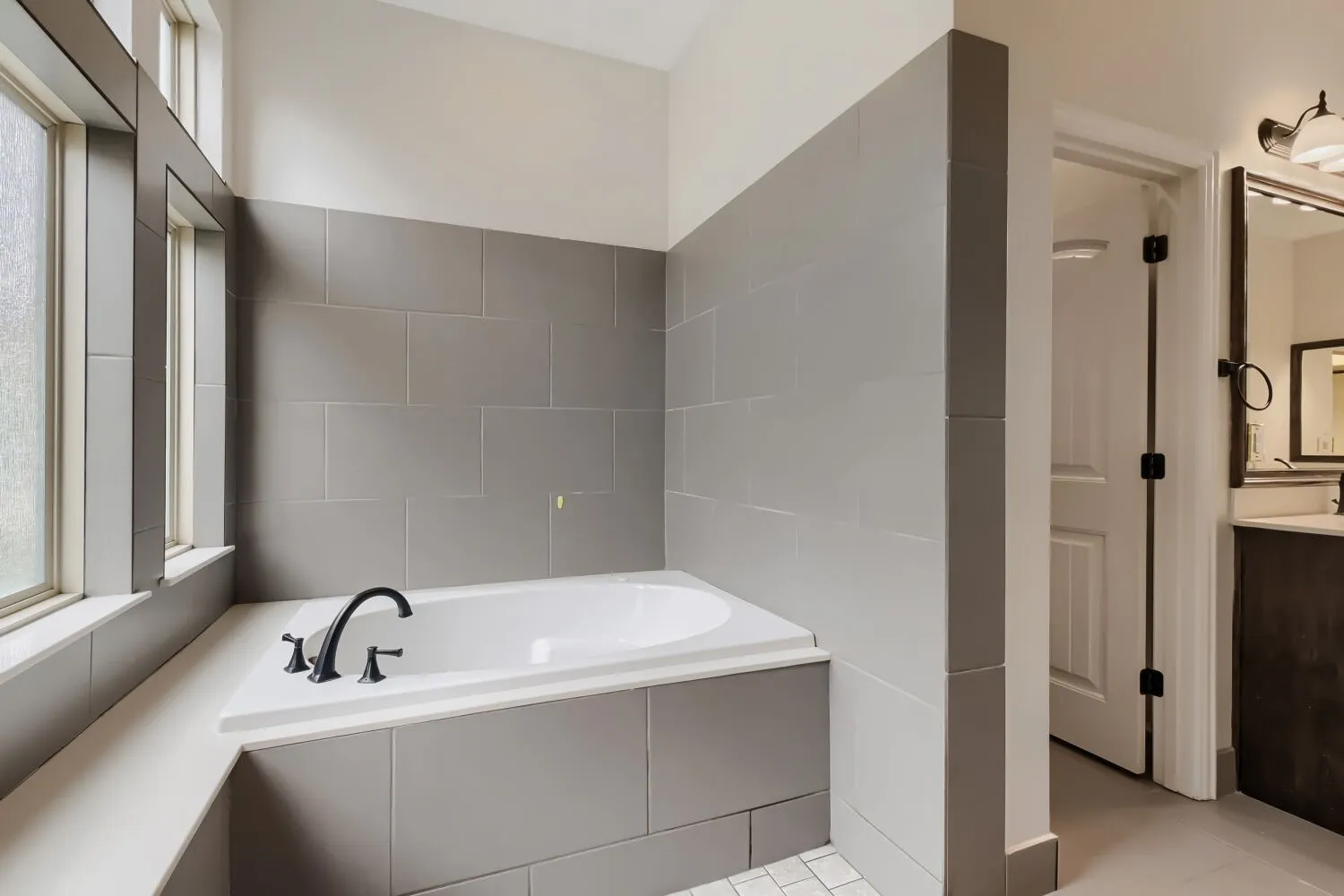 Single Family Residence For Sale in Johnson County , 138 Fairweather Drive, Burleson, Texas 76028, 5 Bedroom, 4 Bathroom, 2 Garage spaces, 3,731 Sqft, built in 2016, mls#21227821, Real Estate Agent in Burleson, Homes For Sale in Johnson county, Homes For Sale in Burleson, Realtor in Burleson Texas, Real Estate Brokerage Independent Realty Texas, Luminita Cordes Realtor