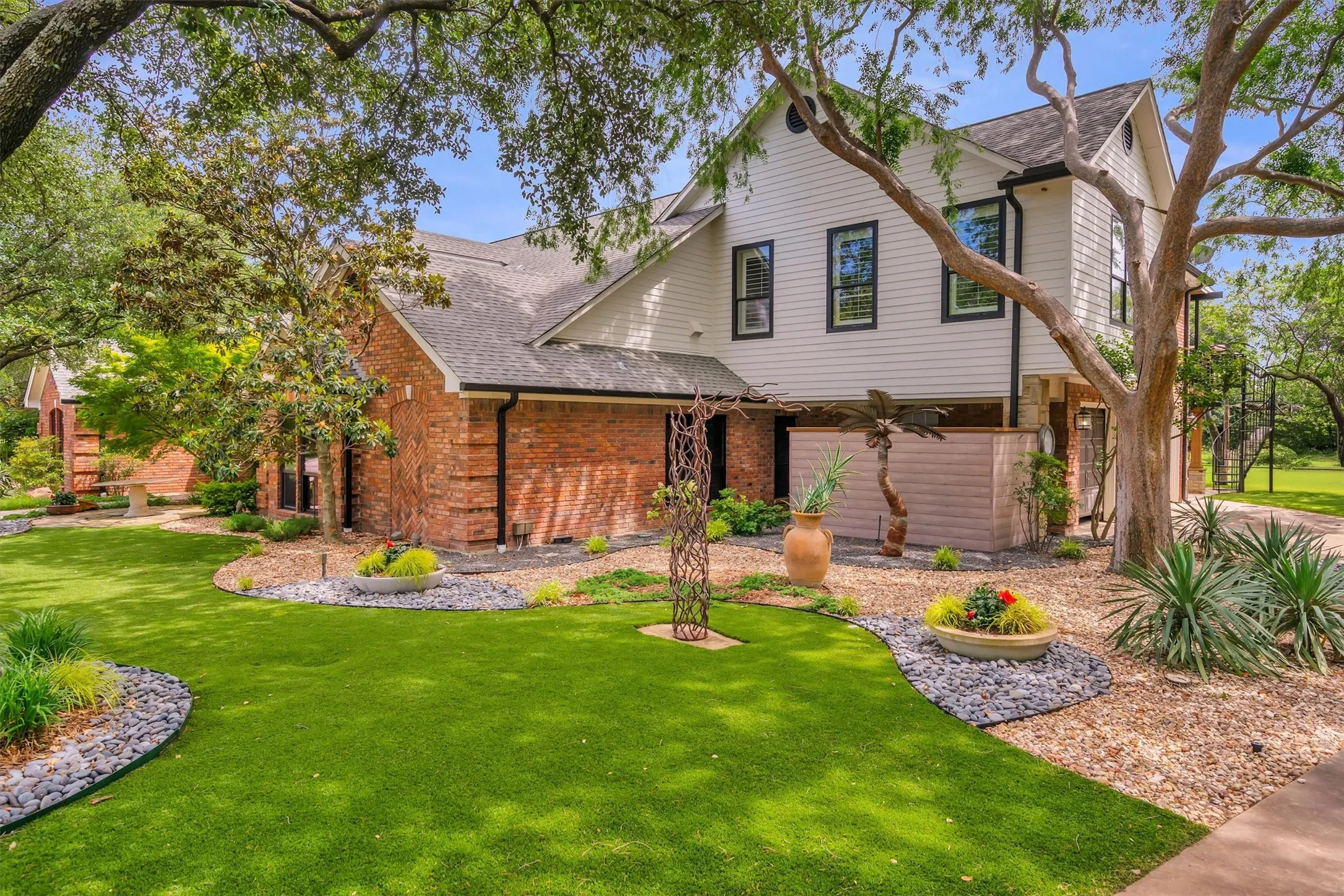 Single Family Residence For Sale in Collin County , 5310 Estate Lane, Parker, Texas 75094, 5 Bedroom, 6 Bathroom, 8 Garage spaces, 5,354 Sqft, built in 1988, mls#21211305, Real Estate Agent in Parker, Homes For Sale in Collin county, Homes For Sale in Parker, Realtor in Parker Texas, Real Estate Brokerage Independent Realty Texas, Luminita Cordes Realtor