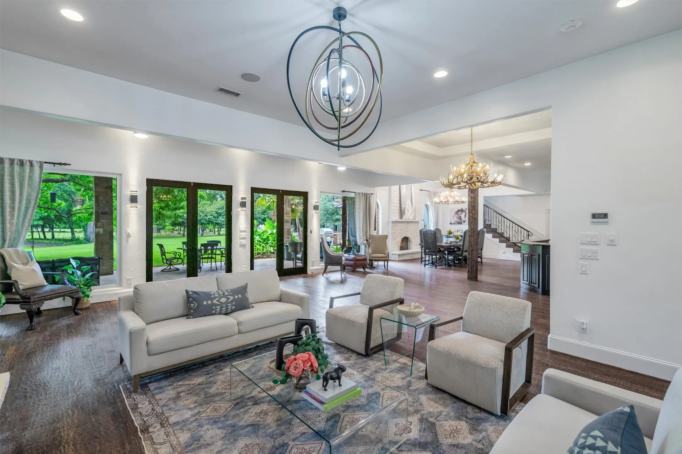 Single Family Residence For Sale in Collin County , 5310 Estate Lane, Parker, Texas 75094, 5 Bedroom, 6 Bathroom, 8 Garage spaces, 5,354 Sqft, built in 1988, mls#21211305, Real Estate Agent in Parker, Homes For Sale in Collin county, Homes For Sale in Parker, Realtor in Parker Texas, Real Estate Brokerage Independent Realty Texas, Luminita Cordes Realtor