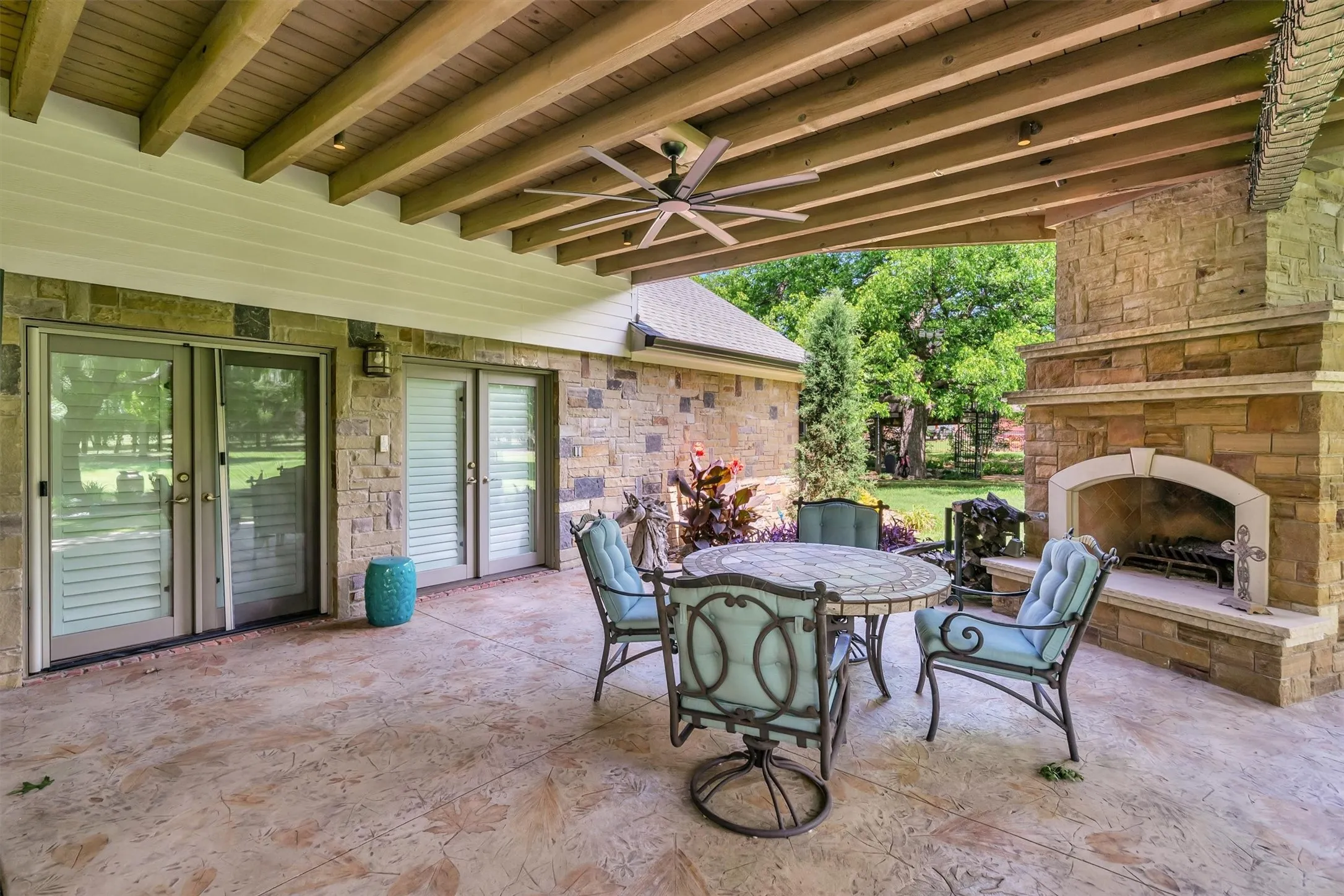 Single Family Residence For Sale in Collin County , 5310 Estate Lane, Parker, Texas 75094, 5 Bedroom, 6 Bathroom, 8 Garage spaces, 5,354 Sqft, built in 1988, mls#21211305, Real Estate Agent in Parker, Homes For Sale in Collin county, Homes For Sale in Parker, Realtor in Parker Texas, Real Estate Brokerage Independent Realty Texas, Luminita Cordes Realtor