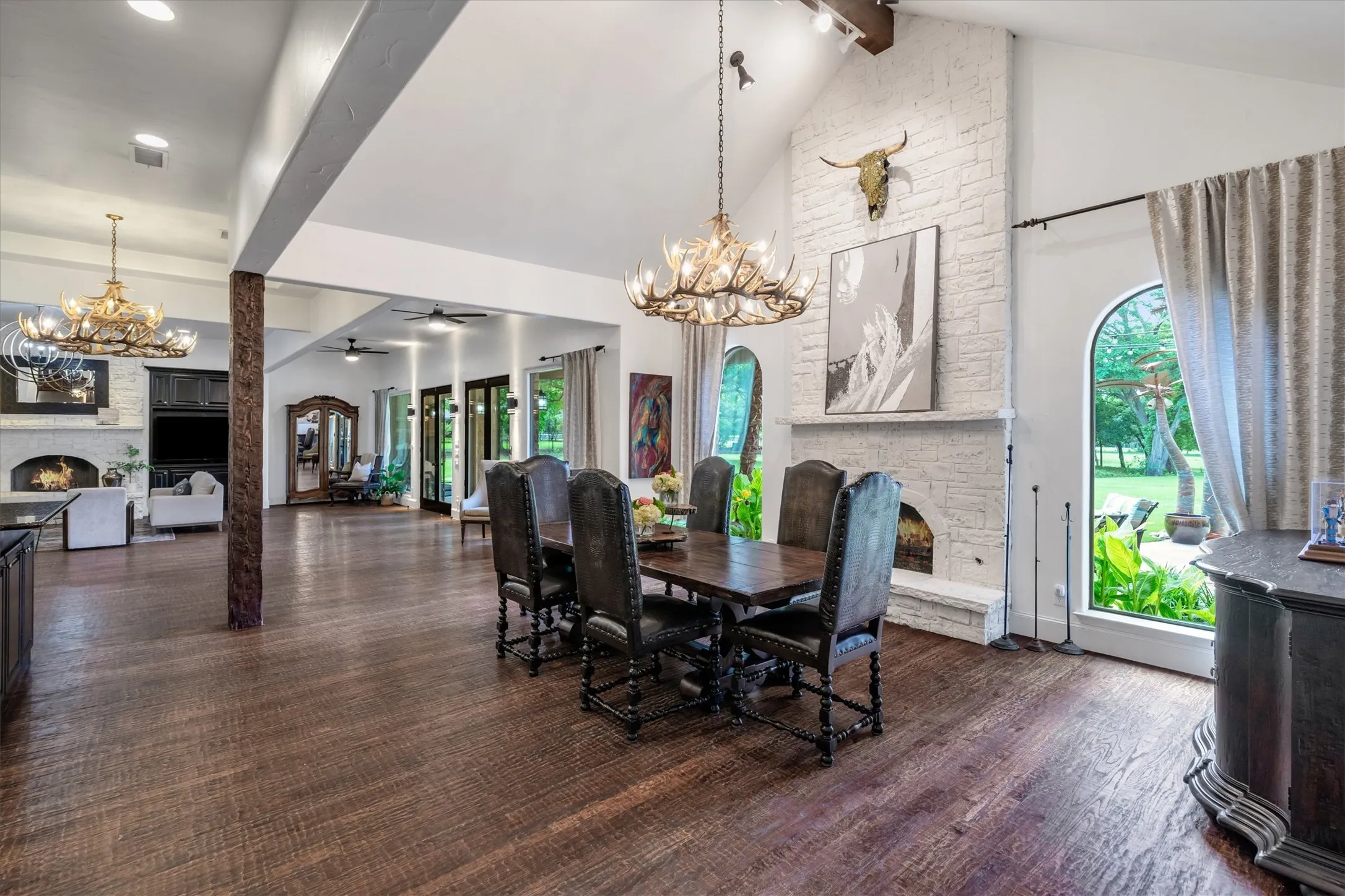Single Family Residence For Sale in Collin County , 5310 Estate Lane, Parker, Texas 75094, 5 Bedroom, 6 Bathroom, 8 Garage spaces, 5,354 Sqft, built in 1988, mls#21211305, Real Estate Agent in Parker, Homes For Sale in Collin county, Homes For Sale in Parker, Realtor in Parker Texas, Real Estate Brokerage Independent Realty Texas, Luminita Cordes Realtor