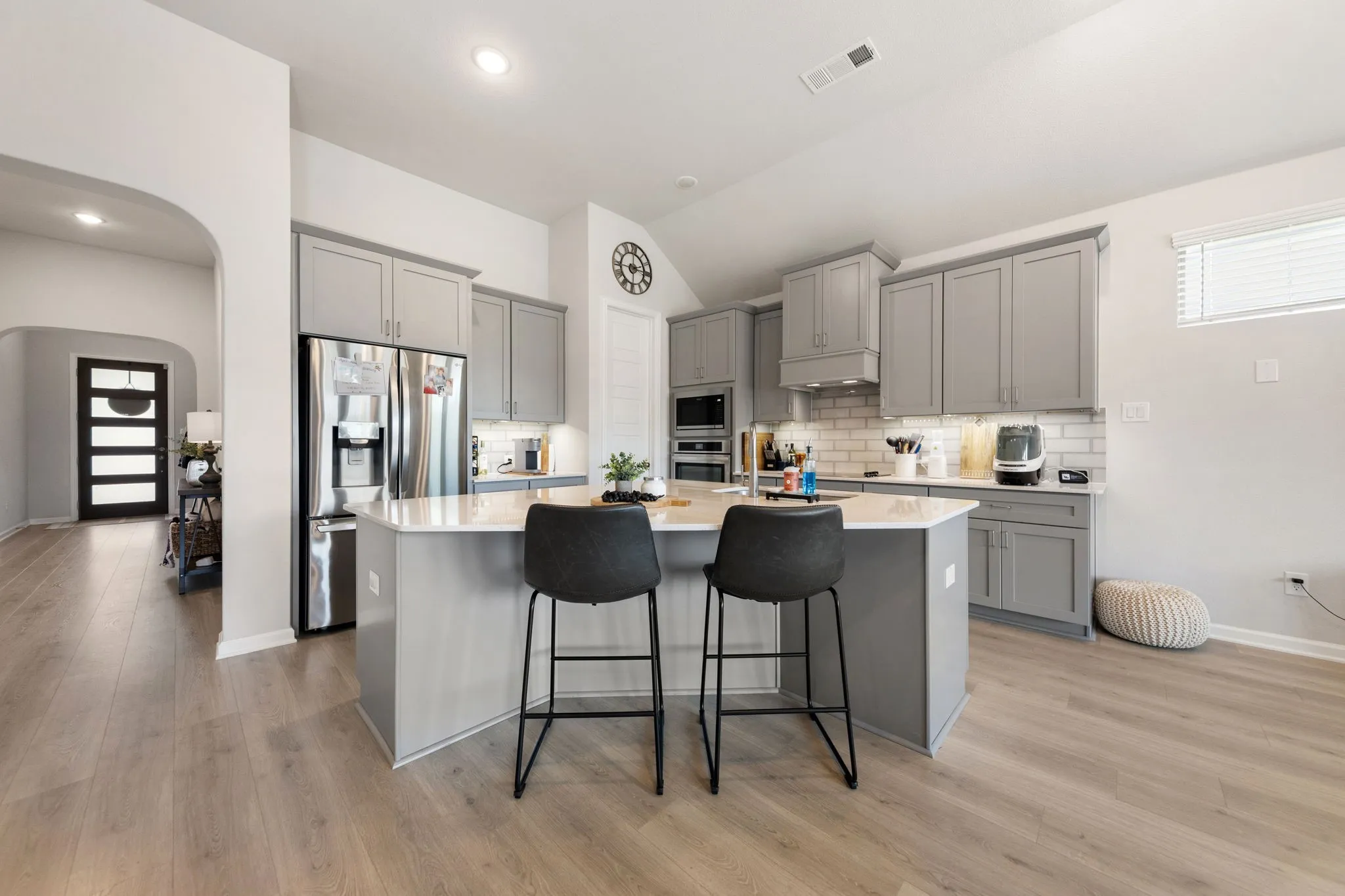 Single Family Residence For Sale in Collin County , 2320 Atlantic Avenue, Anna, Texas 75409, 4 Bedroom, 2 Bathroom, 2 Garage spaces, 2,064 Sqft, built in 2022, mls#21265320, Real Estate Agent in Anna, Homes For Sale in Collin county, Homes For Sale in Anna, Realtor in Anna Texas, Real Estate Brokerage Independent Realty Texas, Luminita Cordes Realtor
