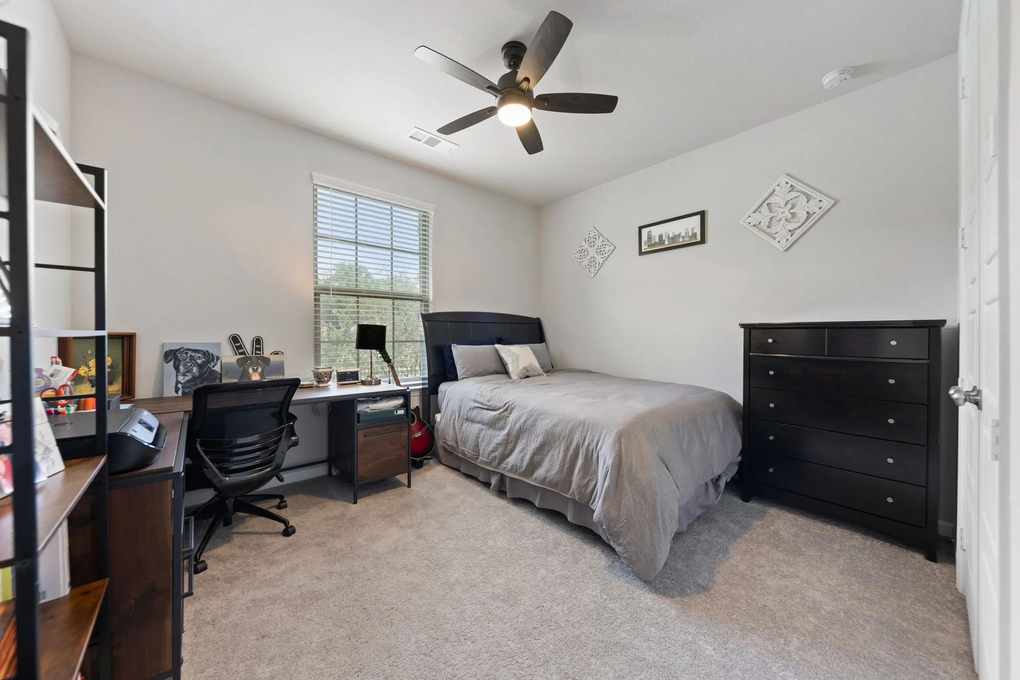 Single Family Residence For Sale in Collin County , 2320 Atlantic Avenue, Anna, Texas 75409, 4 Bedroom, 2 Bathroom, 2 Garage spaces, 2,064 Sqft, built in 2022, mls#21265320, Real Estate Agent in Anna, Homes For Sale in Collin county, Homes For Sale in Anna, Realtor in Anna Texas, Real Estate Brokerage Independent Realty Texas, Luminita Cordes Realtor
