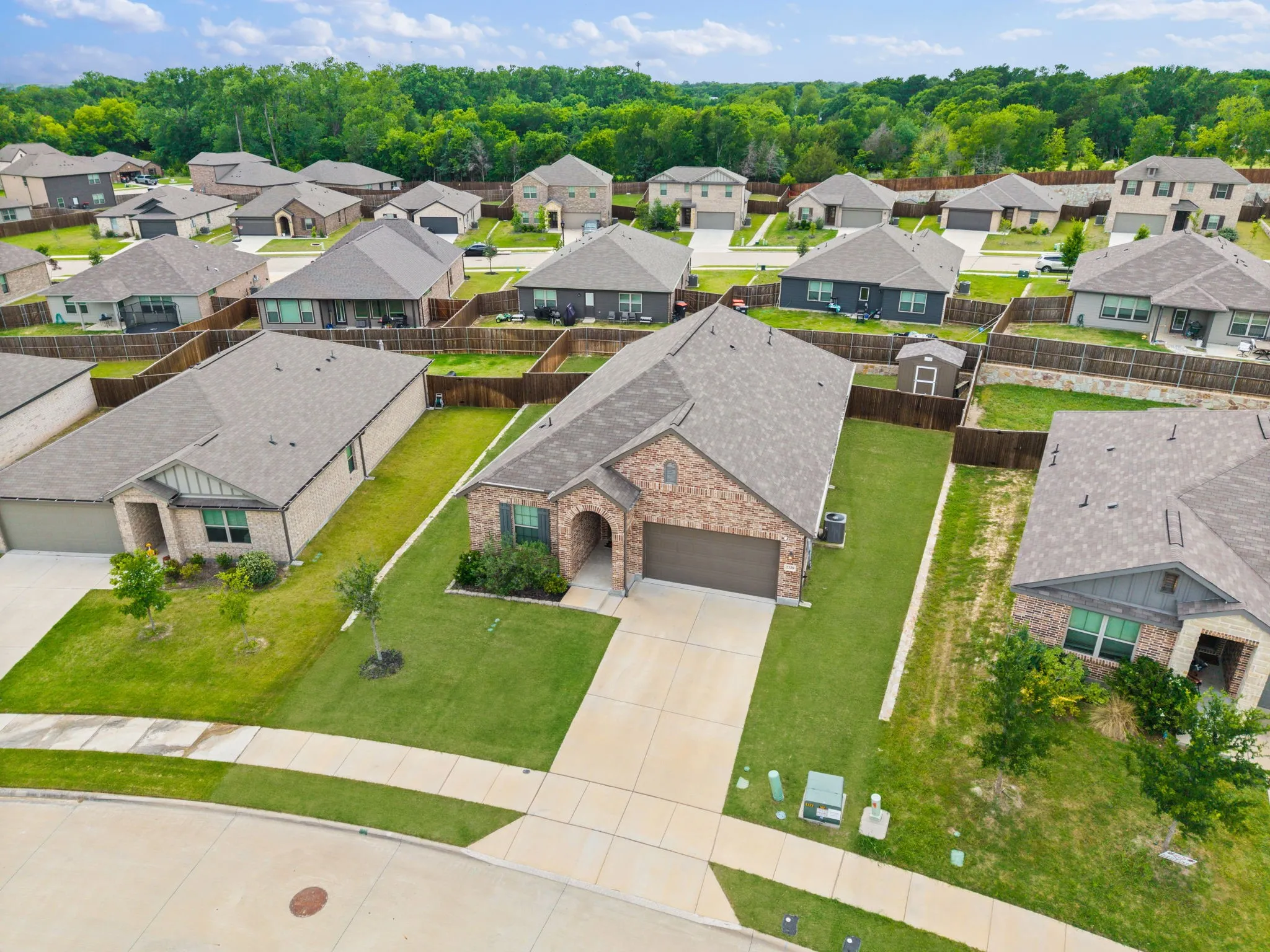 Single Family Residence For Sale in Collin County , 2320 Atlantic Avenue, Anna, Texas 75409, 4 Bedroom, 2 Bathroom, 2 Garage spaces, 2,064 Sqft, built in 2022, mls#21265320, Real Estate Agent in Anna, Homes For Sale in Collin county, Homes For Sale in Anna, Realtor in Anna Texas, Real Estate Brokerage Independent Realty Texas, Luminita Cordes Realtor