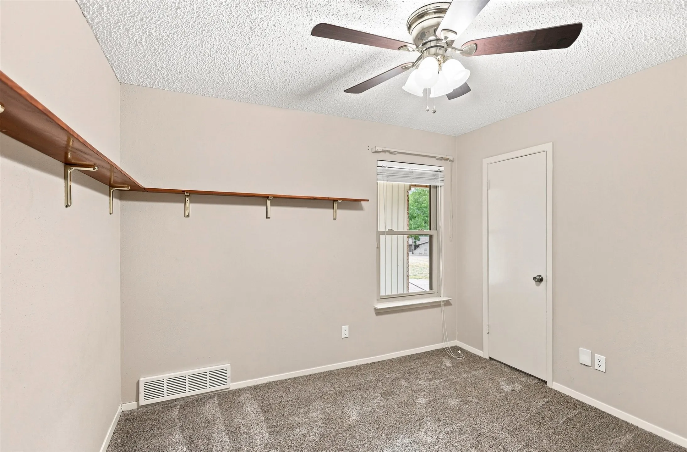 Large Walk in Closet
