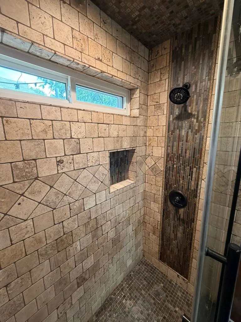 Single Family Residence For Sale in Dallas County , 906 busby, Cedar Hill, Texas 75104, 3 Bedrooms, 2 Bathrooms, 2 Garage spaces, 2,190 Sqft, built in 1991, Price $335,000, mls#21265360, Real Estate Agent in Cedar Hill, Homes For Sale in Dallas county, Homes For Sale in Cedar Hill, Realtor in Cedar Hill Texas, Real Estate Brokerage Independent Realty Texas, Luminita Cordes Realtor