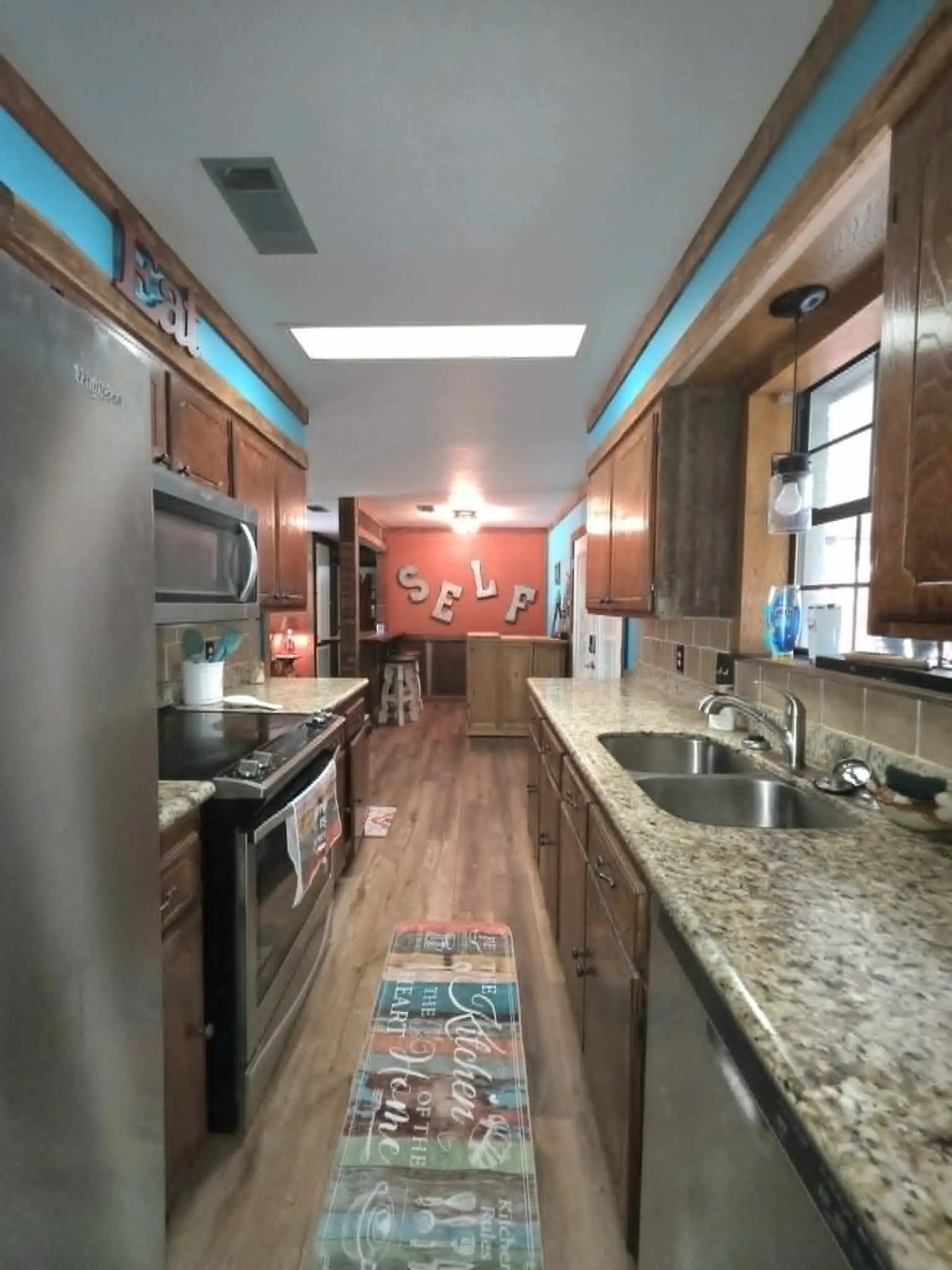 Single Family Residence For Sale in Freestone County , 900 S 8th Avenue, Teague, Texas 75860, 3 Bedroom, 2 Bathroom, Garage spaces, 1,556 Sqft, built in 1986, mls#21265323, Real Estate Agent in Teague, Homes For Sale in Freestone county, Homes For Sale in Teague, Realtor in Teague Texas, Real Estate Brokerage Independent Realty Texas, Luminita Cordes Realtor