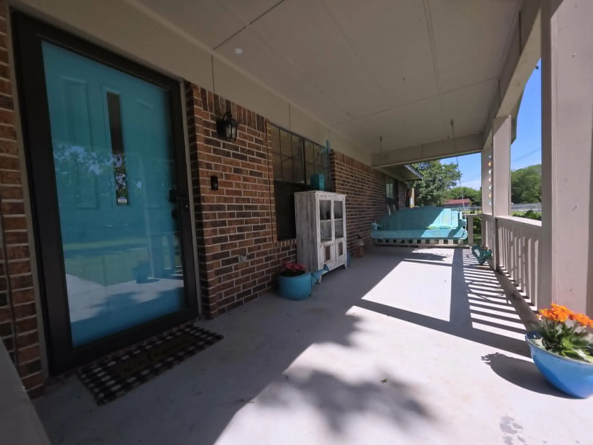 Single Family Residence For Sale in Freestone County , 900 S 8th Avenue, Teague, Texas 75860, 3 Bedroom, 2 Bathroom, Garage spaces, 1,556 Sqft, built in 1986, mls#21265323, Real Estate Agent in Teague, Homes For Sale in Freestone county, Homes For Sale in Teague, Realtor in Teague Texas, Real Estate Brokerage Independent Realty Texas, Luminita Cordes Realtor