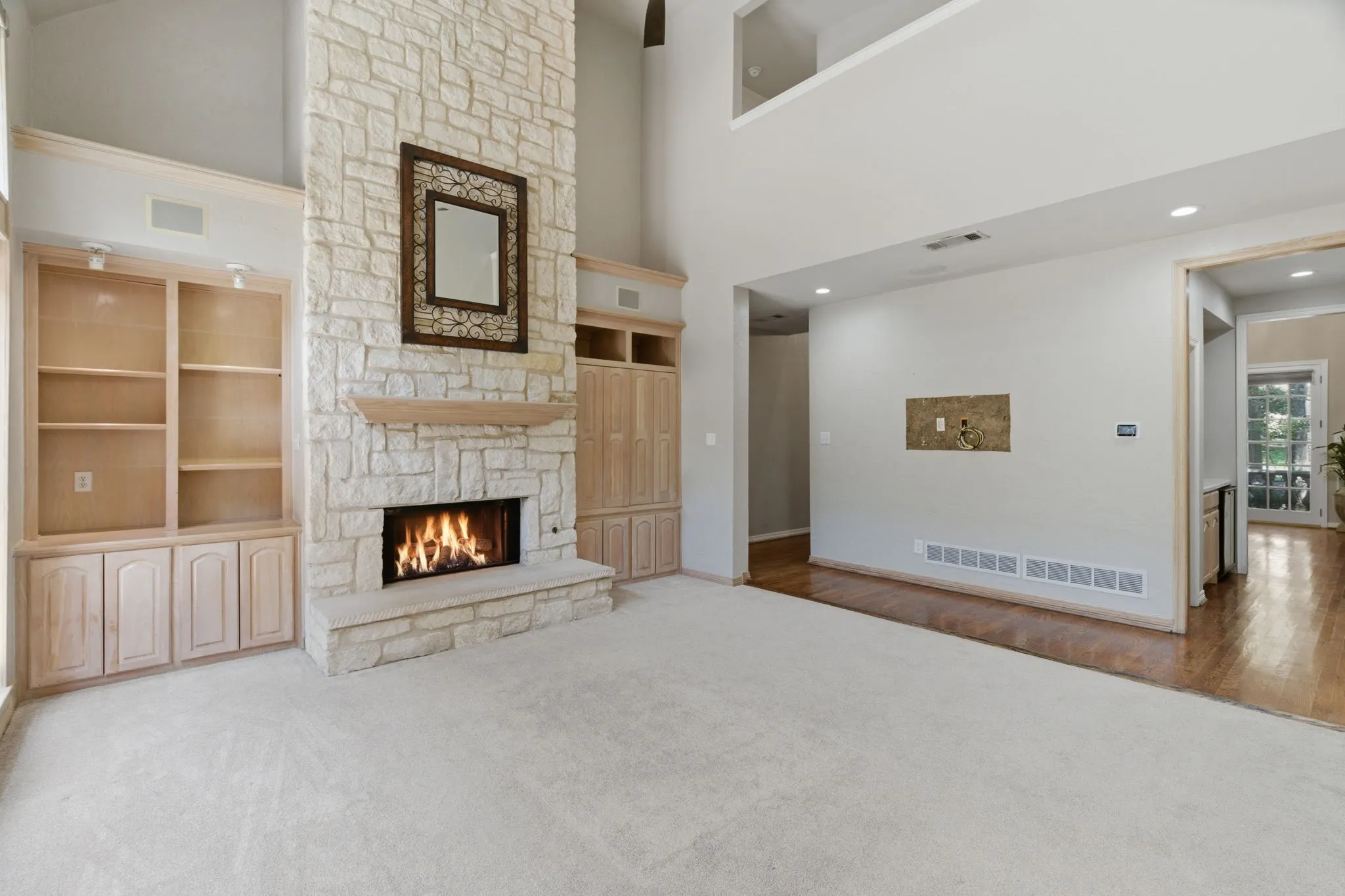 Single Family Residence For Sale in Tarrant County , 605 Blair Court, Southlake, Texas 76092, 4 Bedroom, 4 Bathroom, 3 Garage spaces, 4,030 Sqft, built in 1997, mls#21263761, Real Estate Agent in Southlake, Homes For Sale in Tarrant county, Homes For Sale in Southlake, Realtor in Southlake Texas, Real Estate Brokerage Independent Realty Texas, Luminita Cordes Realtor