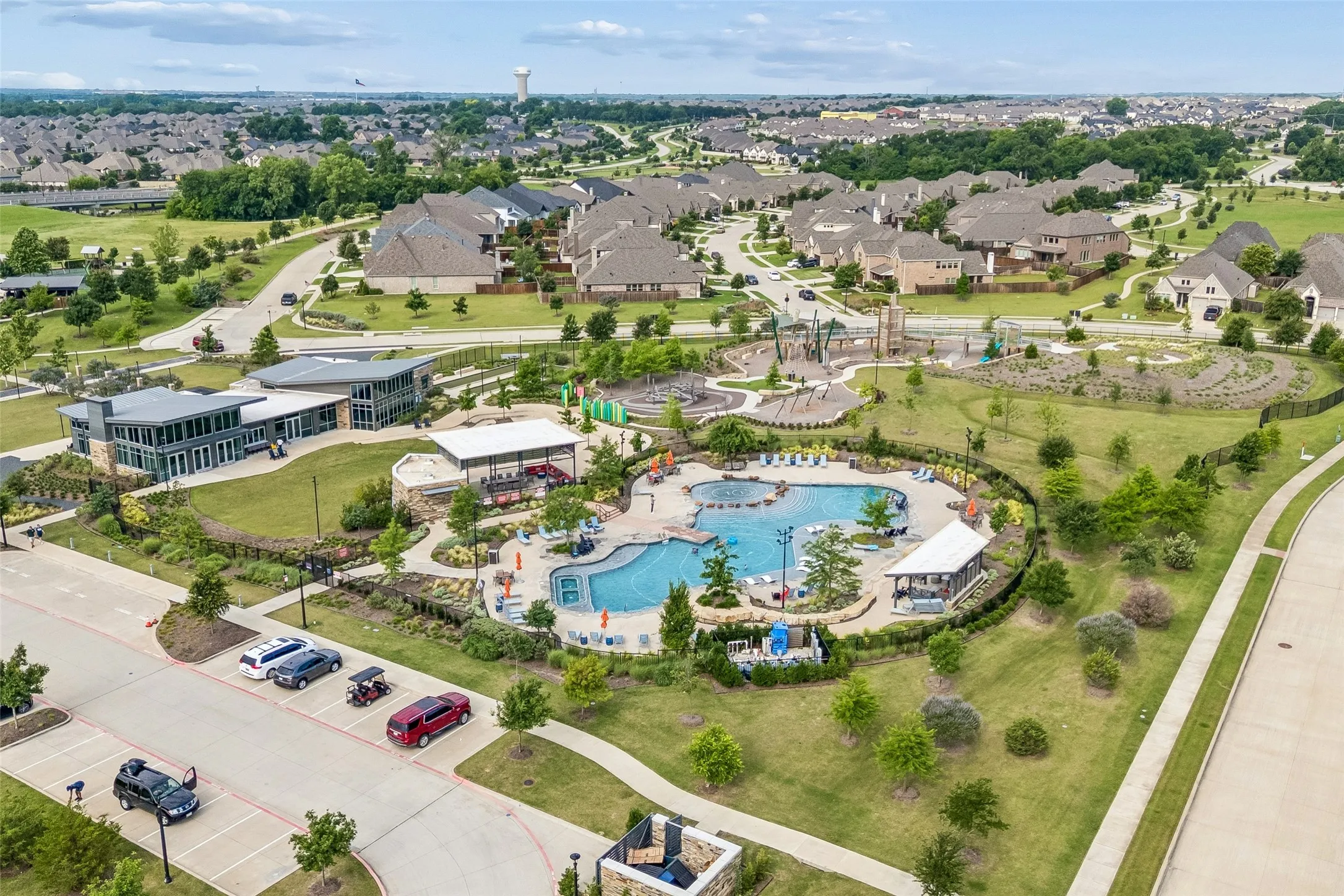 Single Family Residence For Sale in Collin County , 409 Calmwater Cove, Mc Kinney, Texas 75071, 4 Bedroom, 4 Bathroom, 3 Garage spaces, 2,930 Sqft, built in 2021, mls#21265345, Real Estate Agent in Mc Kinney, Homes For Sale in Collin county, Homes For Sale in Mc Kinney, Realtor in Mc Kinney Texas, Real Estate Brokerage Independent Realty Texas, Luminita Cordes Realtor
