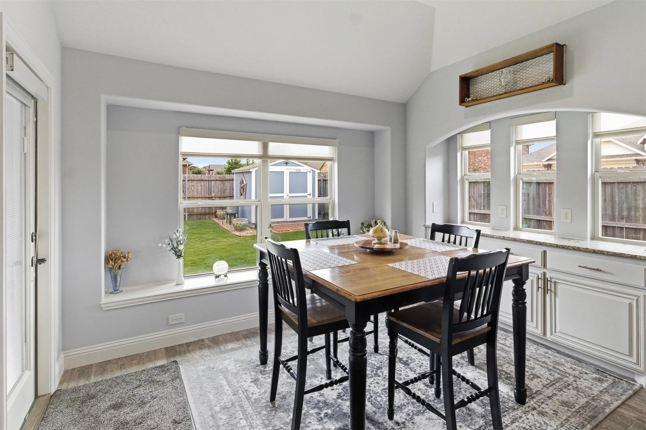 Single Family Residence For Sale in Denton County , 8100 Canyon Drive, Aubrey, Texas 76227, 5 Bedroom, 3 Bathroom, 2 Garage spaces, 3,283 Sqft, built in 2015, mls#21265350, Real Estate Agent in Aubrey, Homes For Sale in Denton county, Homes For Sale in Aubrey, Realtor in Aubrey Texas, Real Estate Brokerage Independent Realty Texas, Luminita Cordes Realtor