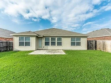 Single Family Residence For Rent in Denton County , 1808 Morning Dove, Aubrey, Texas 76227, 3 Bedrooms, 2 Bathrooms, 2 Garage spaces, 1,556 Sqft, built in 2008, Price $1,895, mls#21265372, Real Estate Agent in Aubrey, Homes For Rent in Denton county, Homes For Rent in Aubrey, Realtor in Aubrey Texas, Real Estate Brokerage Independent Realty Texas, Luminita Cordes Realtor